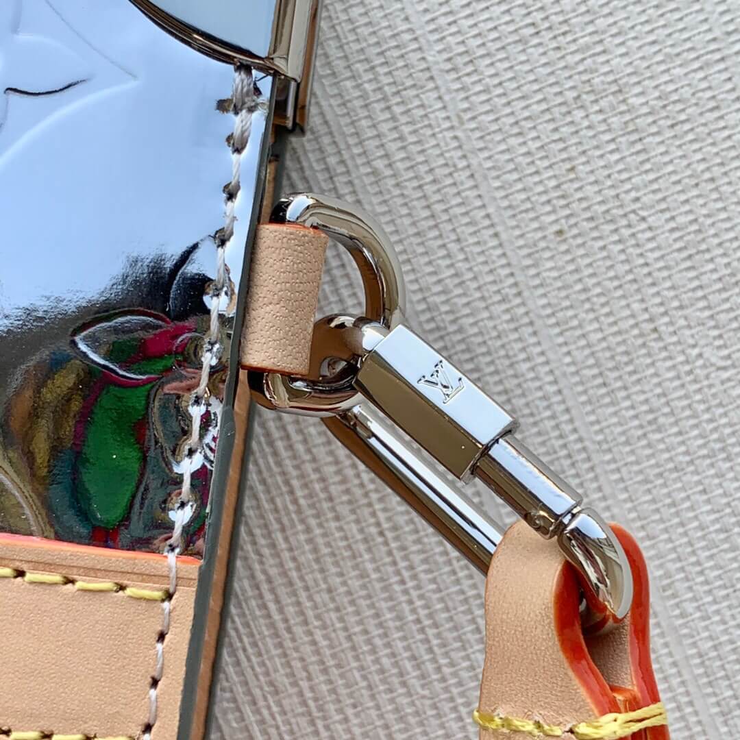 louis-vuitton-trunk-pouch-monogram-other-wallets-and-small-leather-goods-M80807-07 louis vuitton trunk pouch monogram other wallets and small leather goods M80807 07