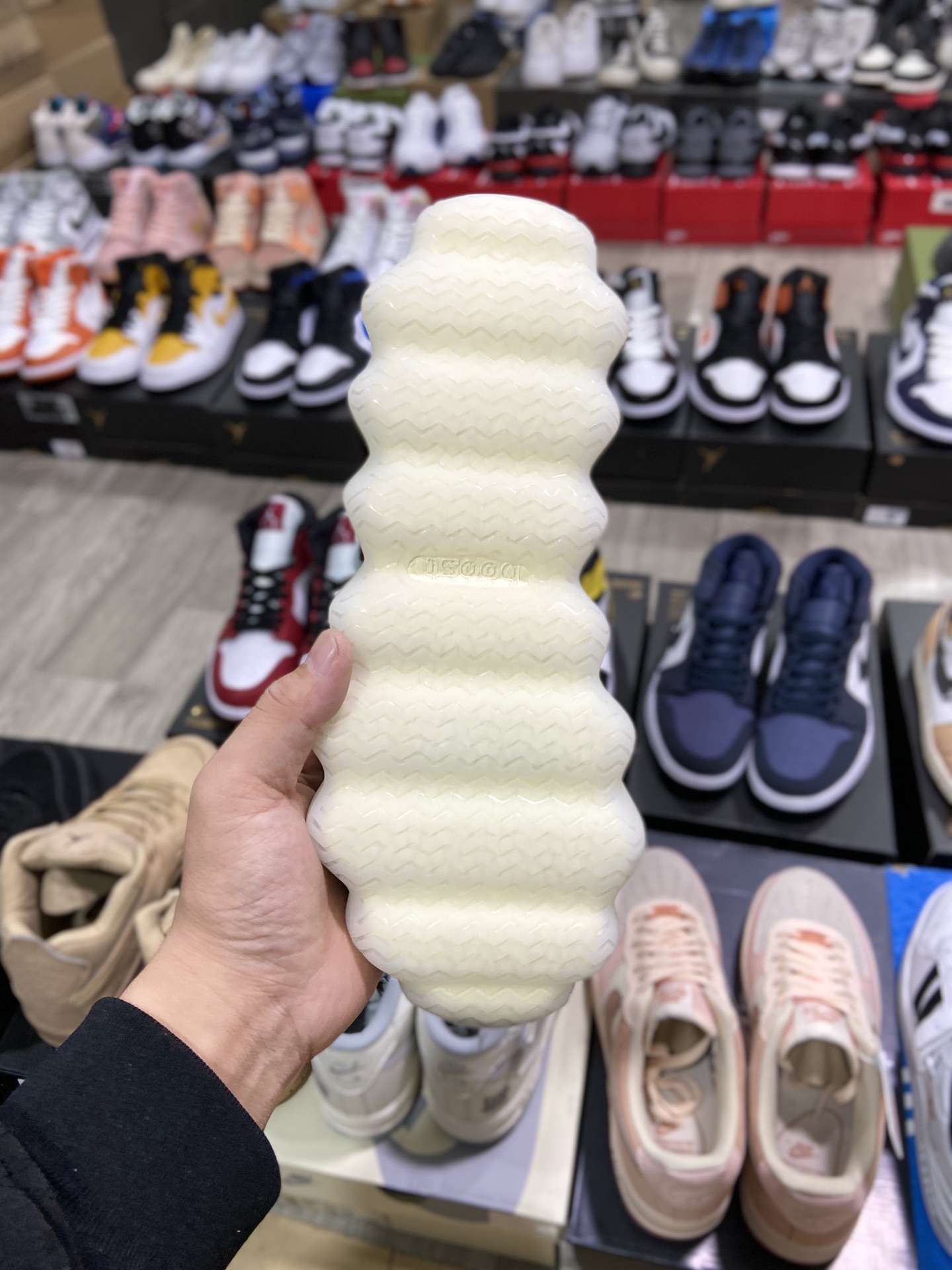 ADIDAS-YEEZY-400-CORE-BLACK-CLOUD-WHITE-SHOES-H68031_8 ADIDAS YEEZY 400 CORE BLACK CLOUD WHITE SHOES H68031 8