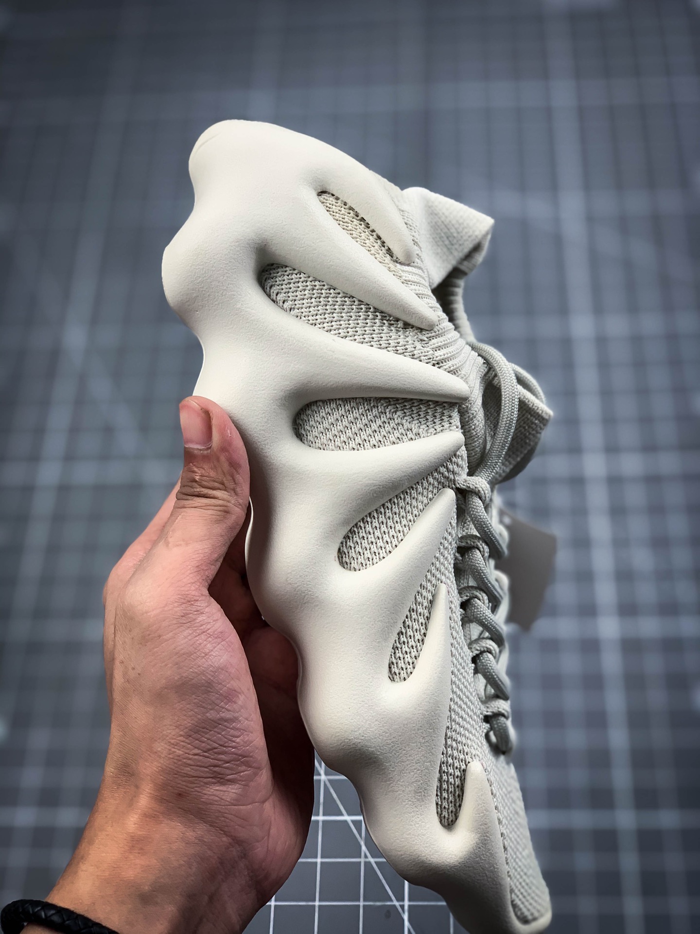 ADIDAS-YEEZY-450-CLOUD-WHITE-H68038_5 ADIDAS YEEZY 450 CLOUD WHITE H68038 5