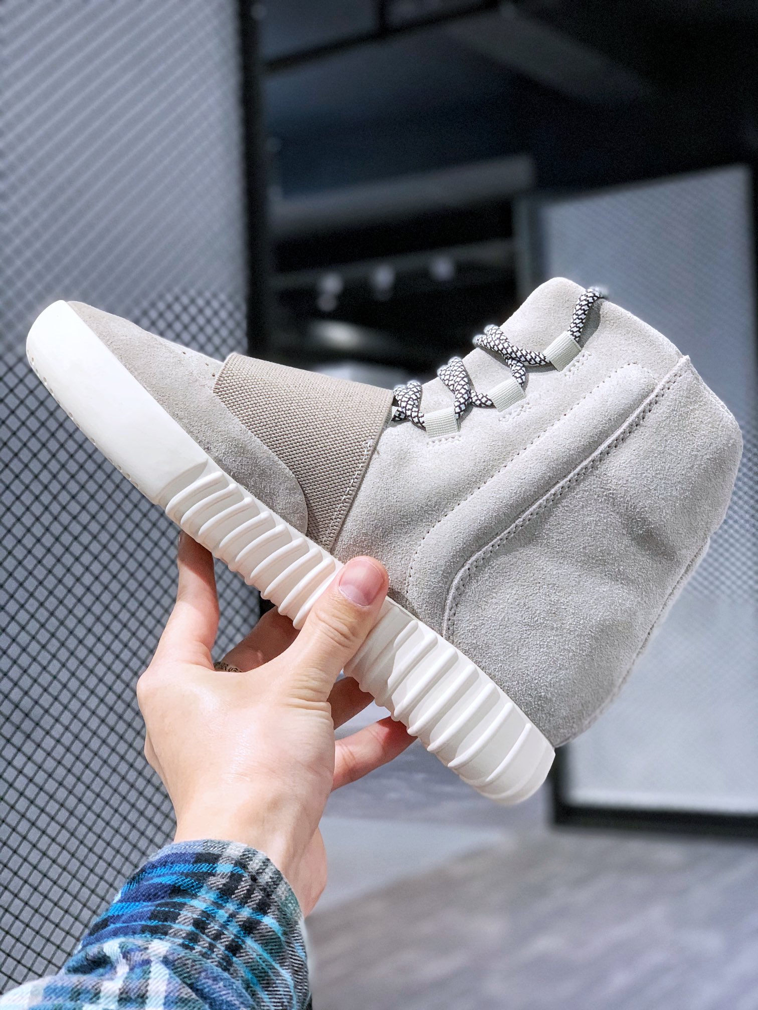 ADIDAS-YEEZY-BOOST-750-OG-LIGHT-BROWN-B35309_2 ADIDAS YEEZY BOOST 750 OG LIGHT BROWN B35309 2