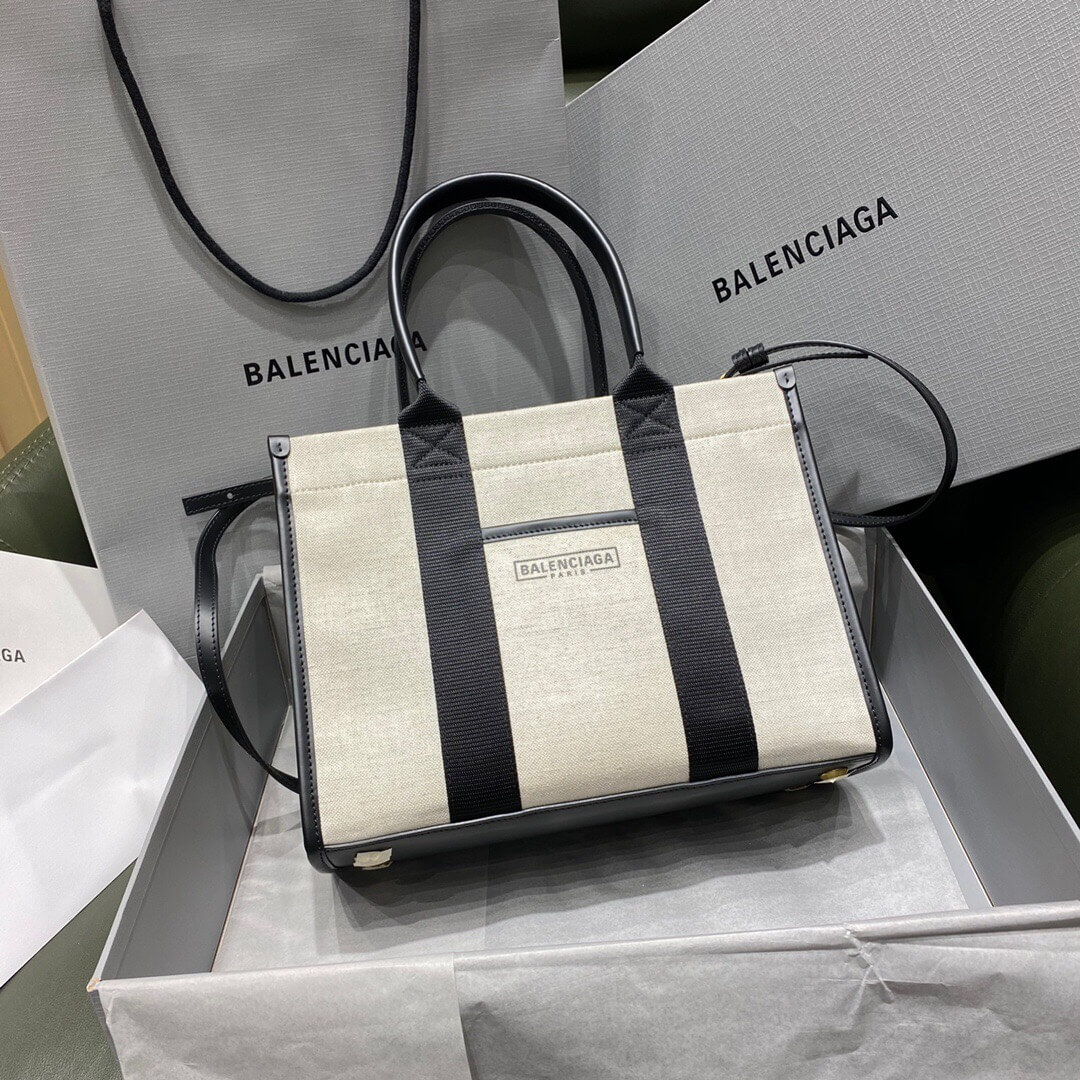 BALENCIAGA-WOMEN'S-HARDWARE-SMALL-TOTE-BAG-WITH-STRAP-IN-BEIGE-6714022HHAM9260-019 BALENCIAGA WOMENS HARDWARE SMALL TOTE BAG WITH STRAP IN BEIGE 6714022HHAM9260 019