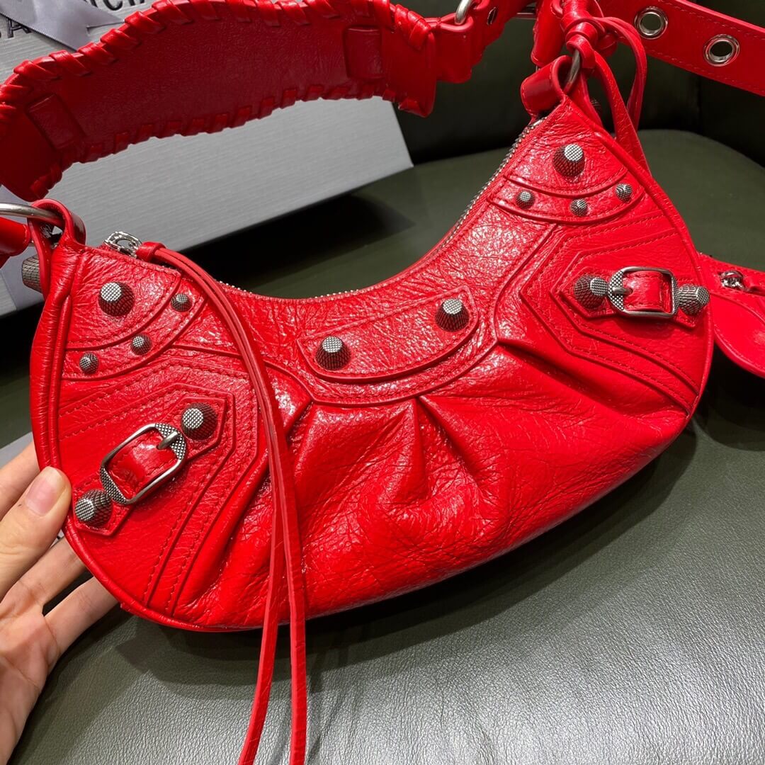 BALENCIAGA-WOMEN'S-LE-CAGOLE-XS-SHOULDER-BAG-IN-RED-6713091VG9Y6406-01 BALENCIAGA WOMENS LE CAGOLE XS SHOULDER BAG IN RED 6713091VG9Y6406 01