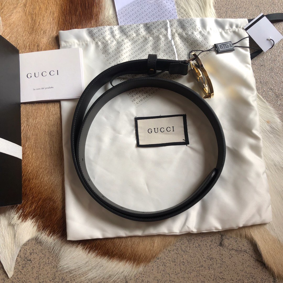 GUCCI-BELT-WITH-INTERLOCKING-G-BUCKLE-BLACK-574807-0YA0X-1000-05.jpg GUCCI BELT WITH INTERLOCKING G BUCKLE BLACK 574807 0YA0X 1000 05.jpg