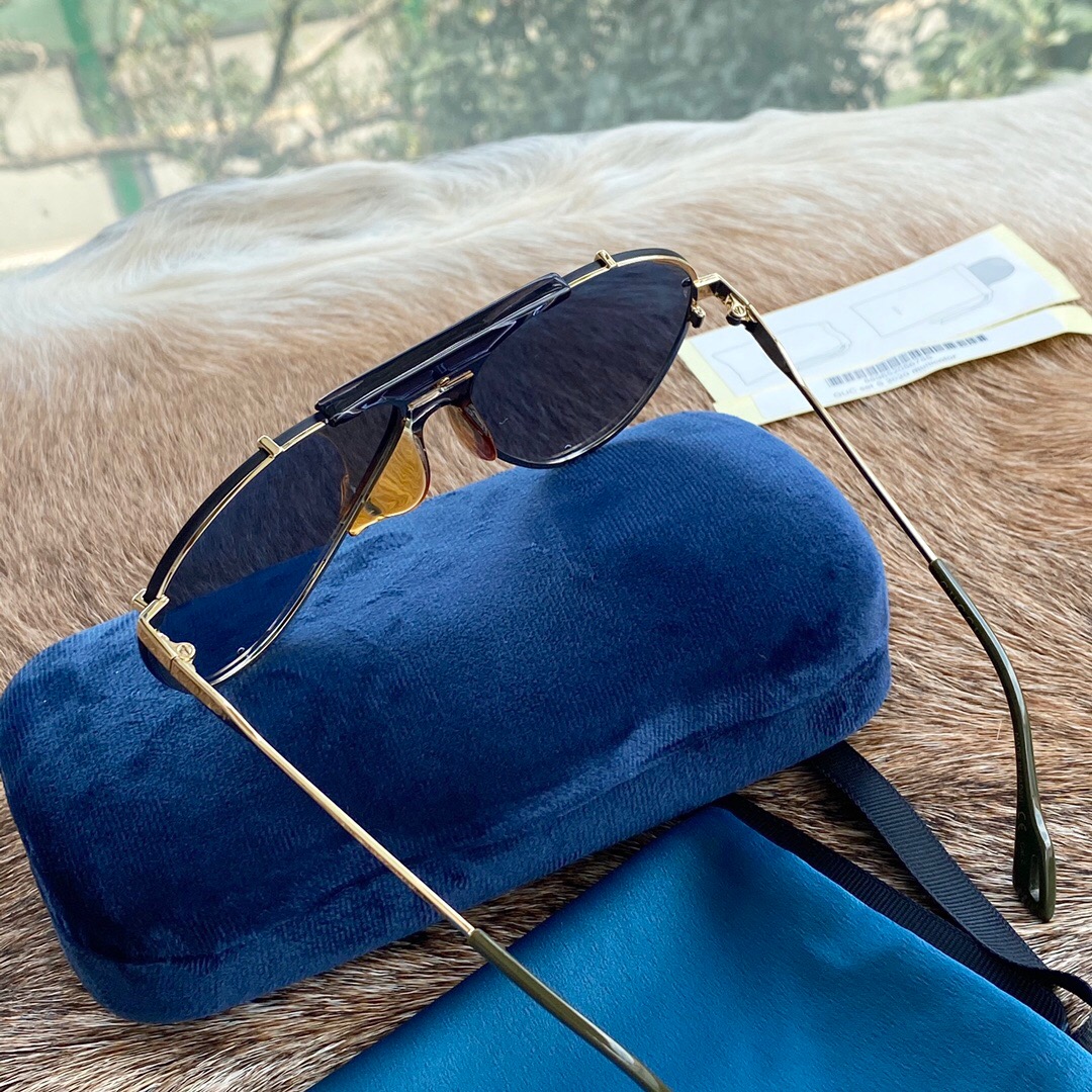 GUCCI-GOLD-FRAME-BLUE-LENS-SUNGLASSES-GG0740S-002-03 GUCCI GOLD FRAME BLUE LENS SUNGLASSES GG0740S 002 03