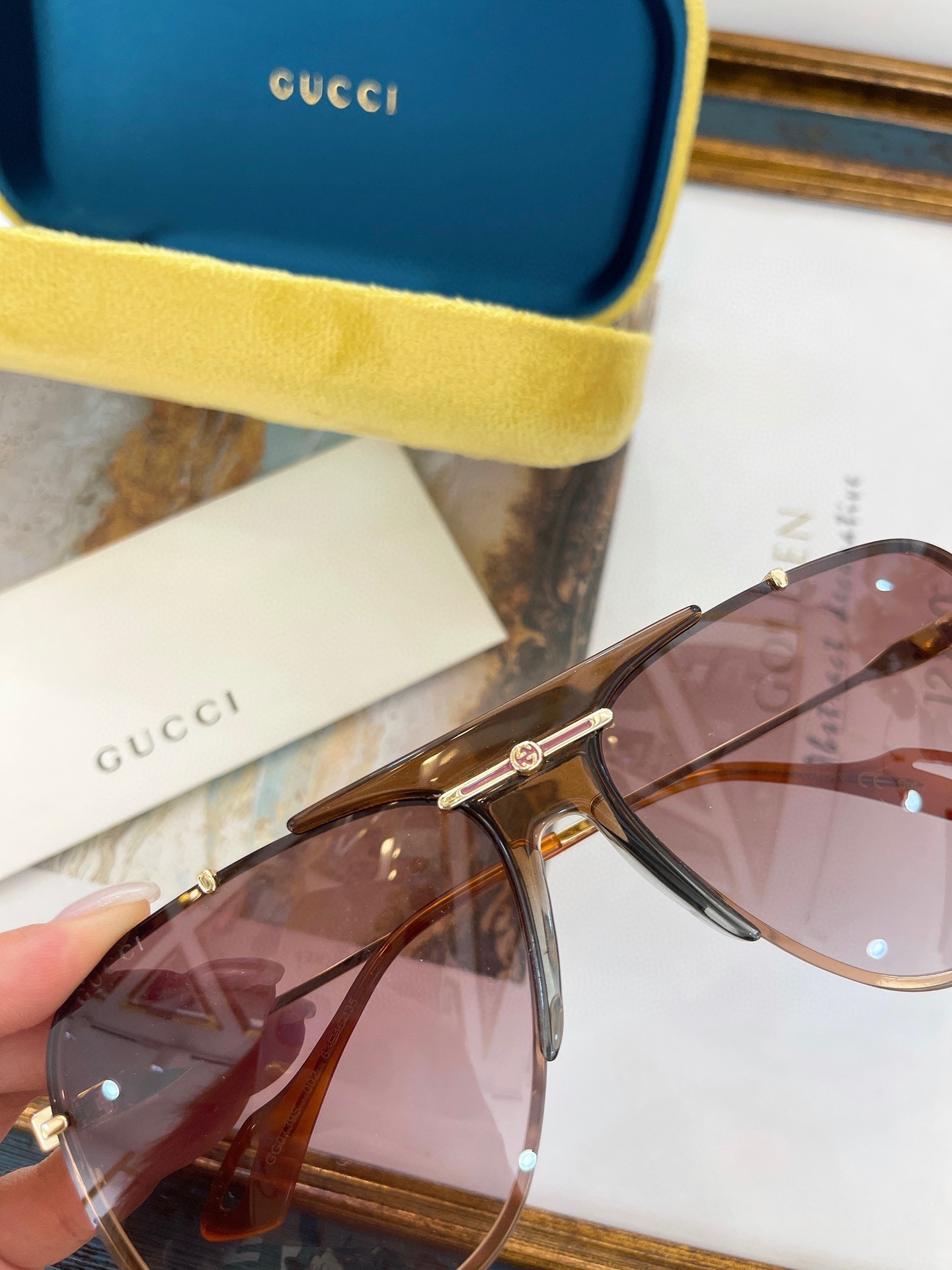 GUCCI-GOLD-FRAME-BROWN-LENS-SUNGLASSES-GG0739S-002-04 GUCCI GOLD FRAME BROWN LENS SUNGLASSES GG0739S 002 04