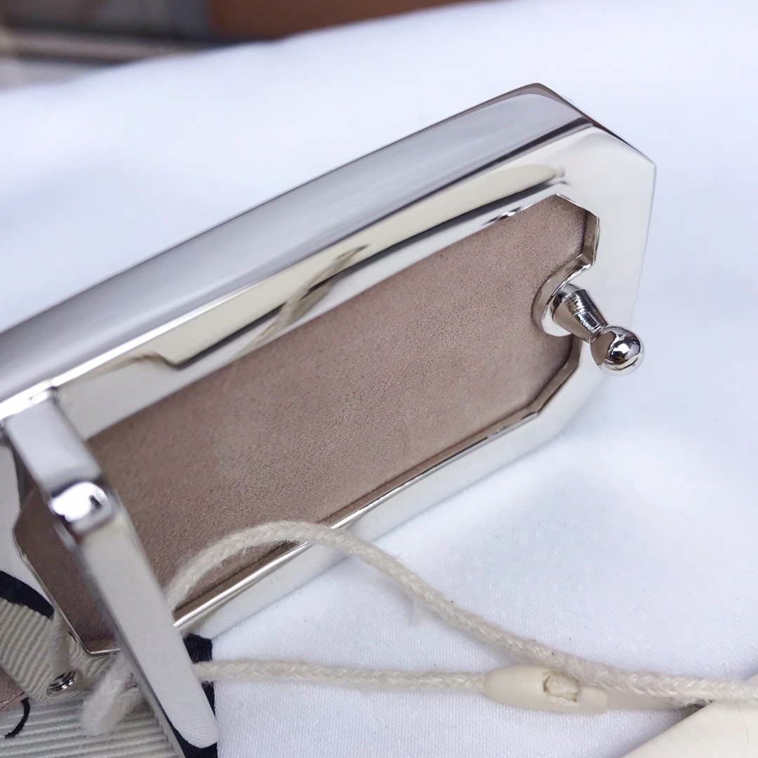 GUCCI-GUCCI-SIGNATURE-LEATHER-BELT-403941-CWC0N-1000-04 GUCCI GUCCI SIGNATURE LEATHER BELT 403941 CWC0N 1000 04