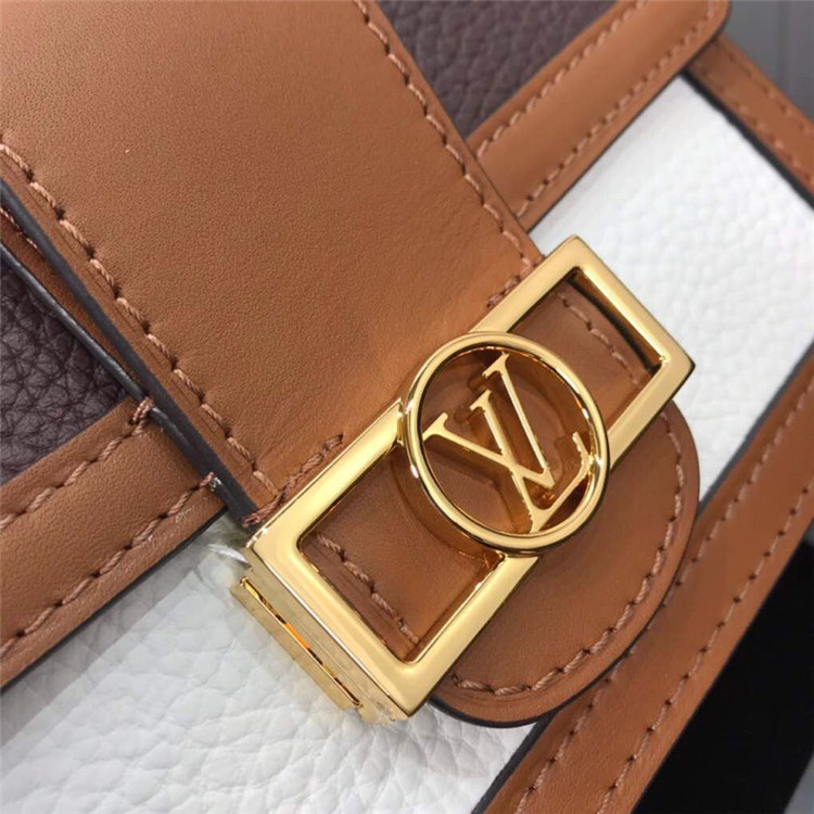 LOUIS-VUITTON-BUMBAG-DAUPHINE-M588810-05 LOUIS VUITTON BUMBAG DAUPHINE M588810 05