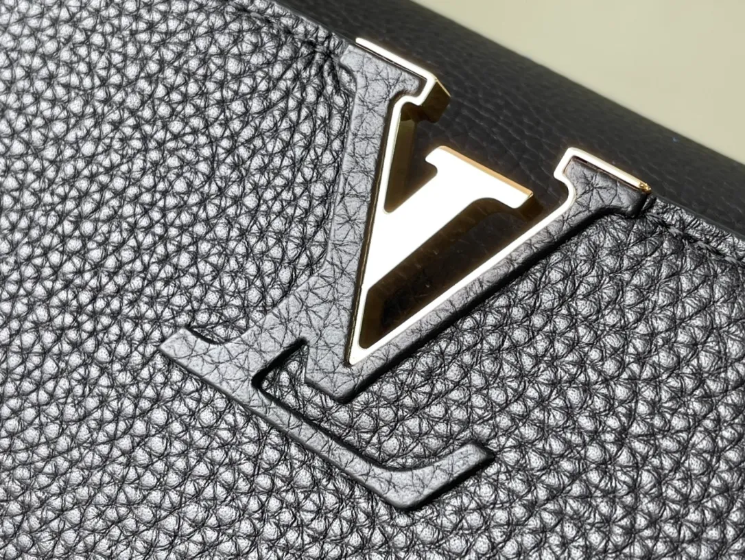 LOUIS VUITTON CAPUCINES MM HANDBAG TAURILLON LEATHER BLACK M42259_6 LOUIS VUITTON CAPUCINES MM HANDBAG TAURILLON LEATHER BLACK M42259 6