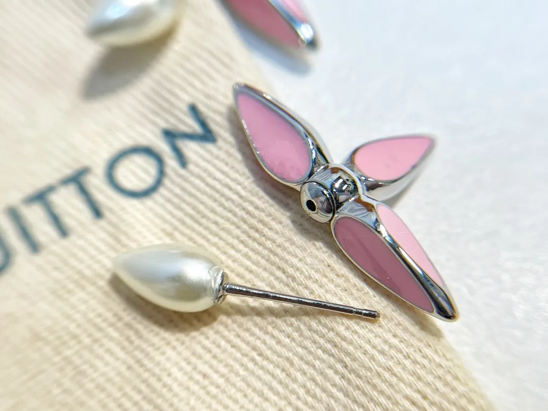 LOUIS-VUITTON-LOUISETTE-EARRINGS-PINK-M00297_8 LOUIS VUITTON LOUISETTE EARRINGS PINK M00297 8