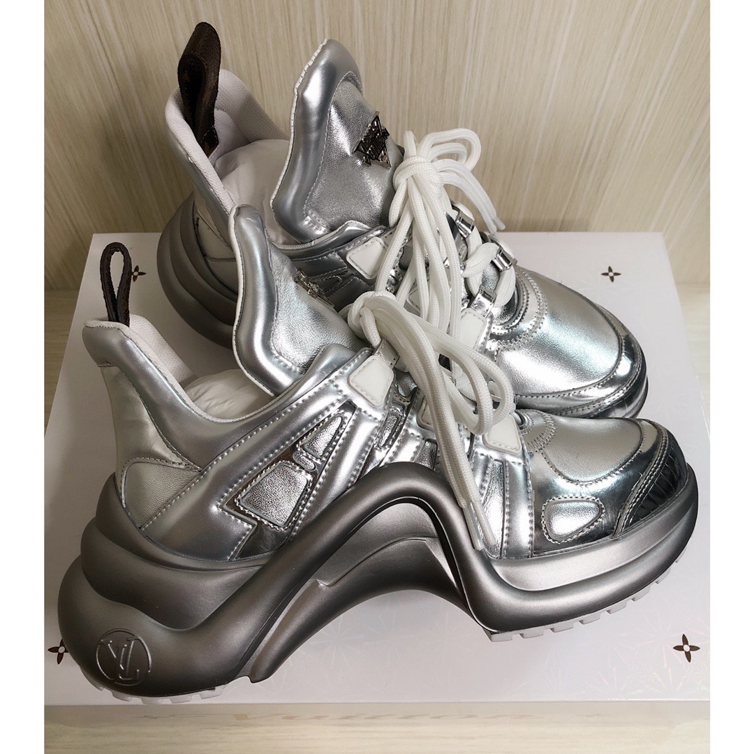 LOUIS-VUITTON-LV-ARCHLIGHT-SNEAKER-1A67DKE-04 LOUIS VUITTON LV ARCHLIGHT SNEAKER 1A67DKE 04