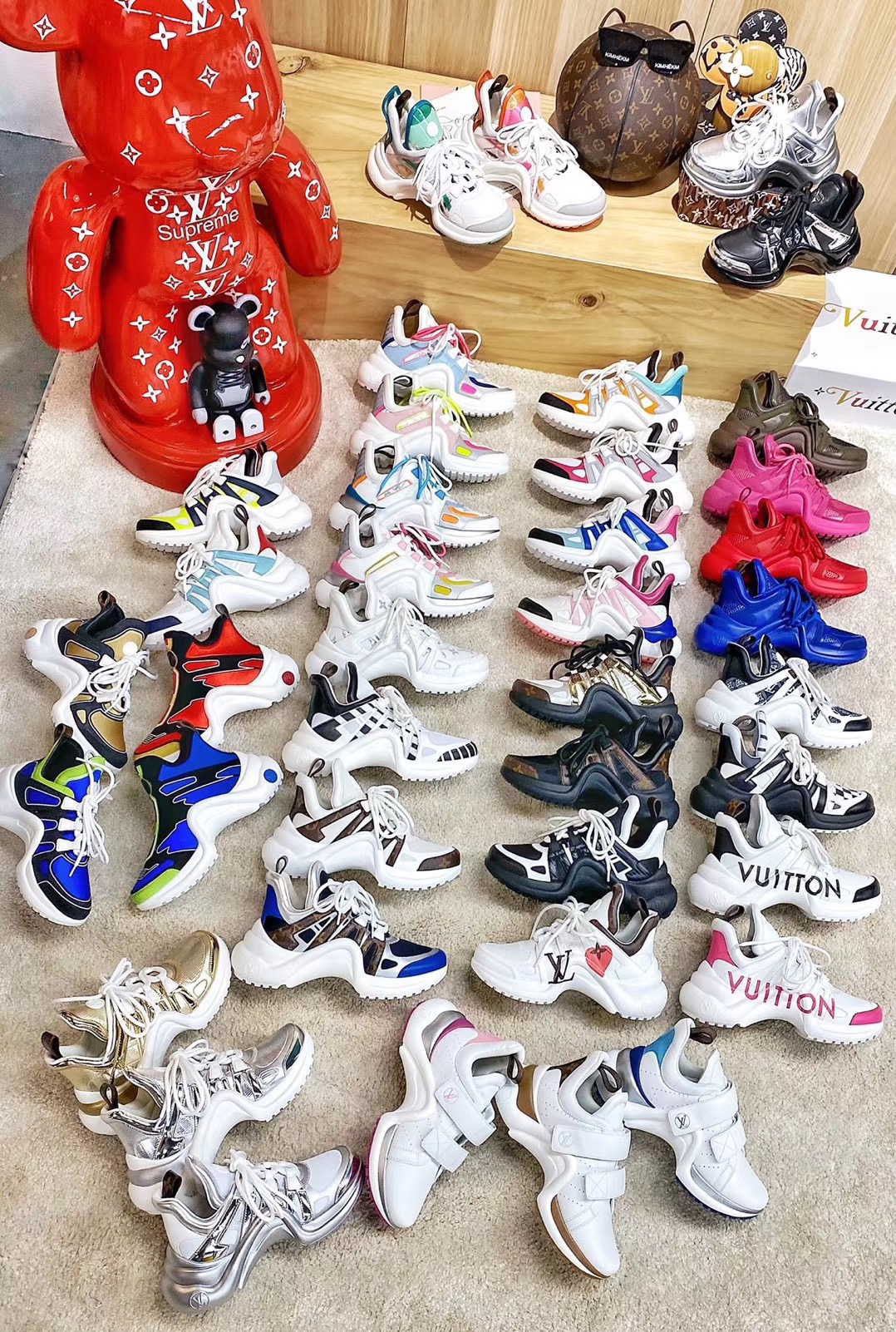 LOUIS-VUITTON-LV-ARCHLIGHT-SNEAKER-1A93XA-010 LOUIS VUITTON LV ARCHLIGHT SNEAKER 1A93XA 010