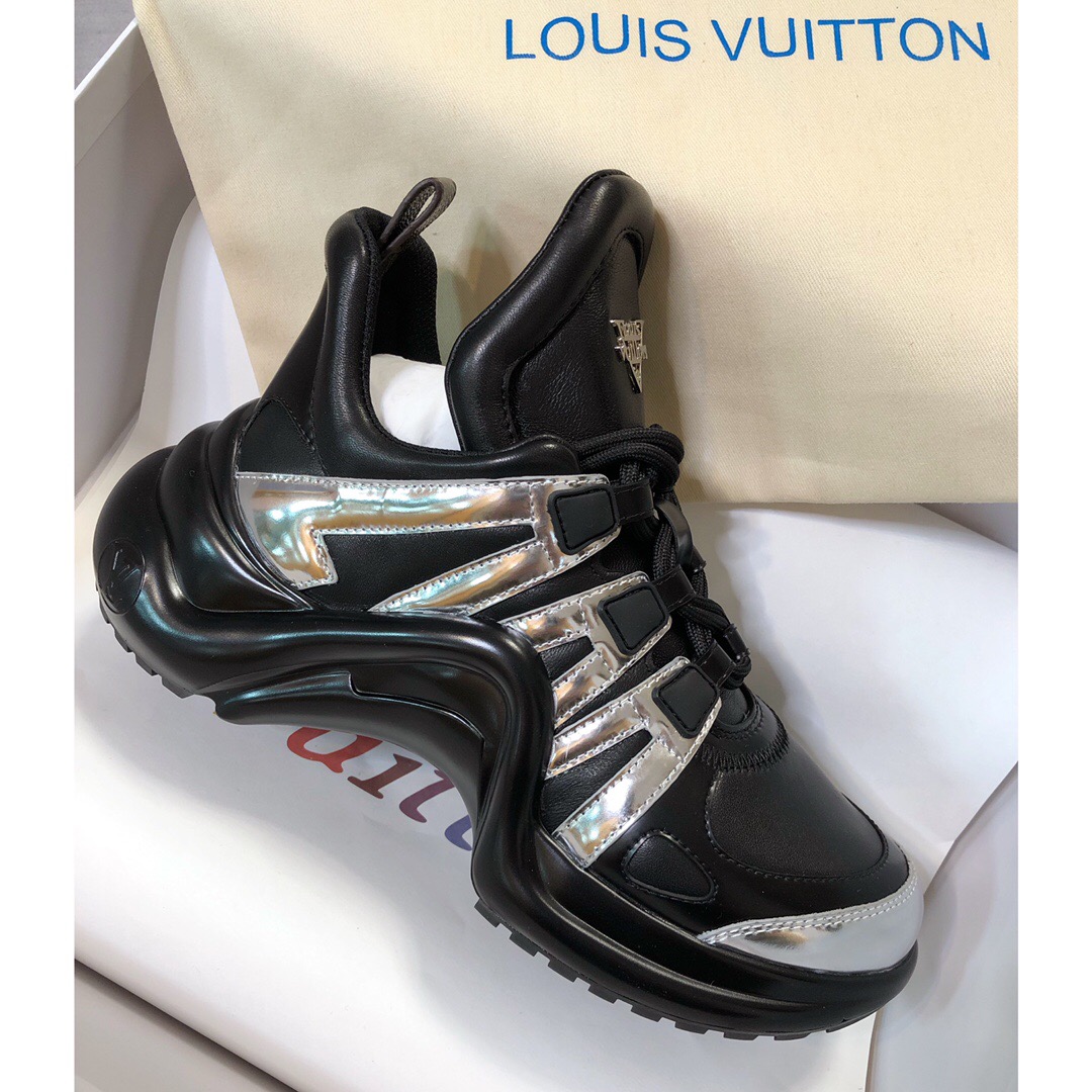 LOUIS-VUITTON-LV-ARCHLIGHT-SNEAKER-BLACK-LEATHER-AND-TECHNICAL-FABRICS-1A67AK-07 LOUIS VUITTON LV ARCHLIGHT SNEAKER BLACK LEATHER AND TECHNICAL FABRICS 1A67AK 07