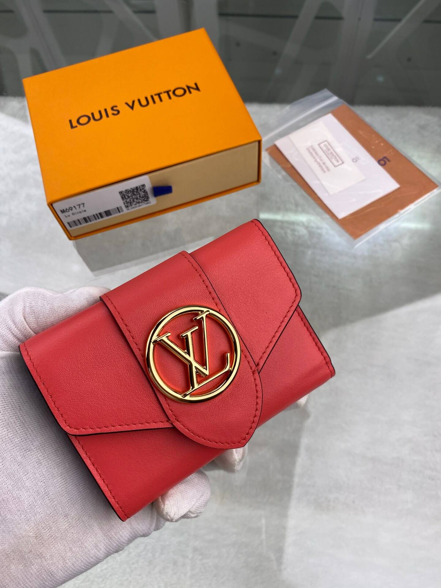 LOUIS-VUITTON--LV-PONT-9-COMPACT-WALLET-ROSE-DAHLIA-PINK-M69177-03 LOUIS VUITTON LV PONT 9 COMPACT WALLET ROSE DAHLIA PINK M69177 03