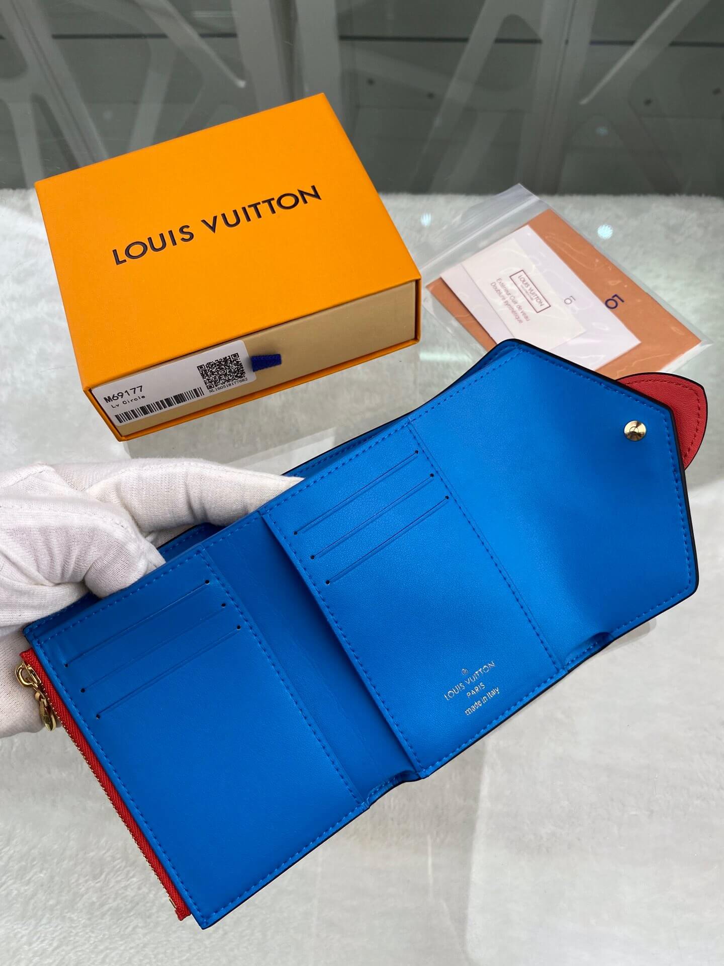 LOUIS-VUITTON--LV-PONT-9-COMPACT-WALLET-ROSE-DAHLIA-PINK-M69177-05 LOUIS VUITTON LV PONT 9 COMPACT WALLET ROSE DAHLIA PINK M69177 05