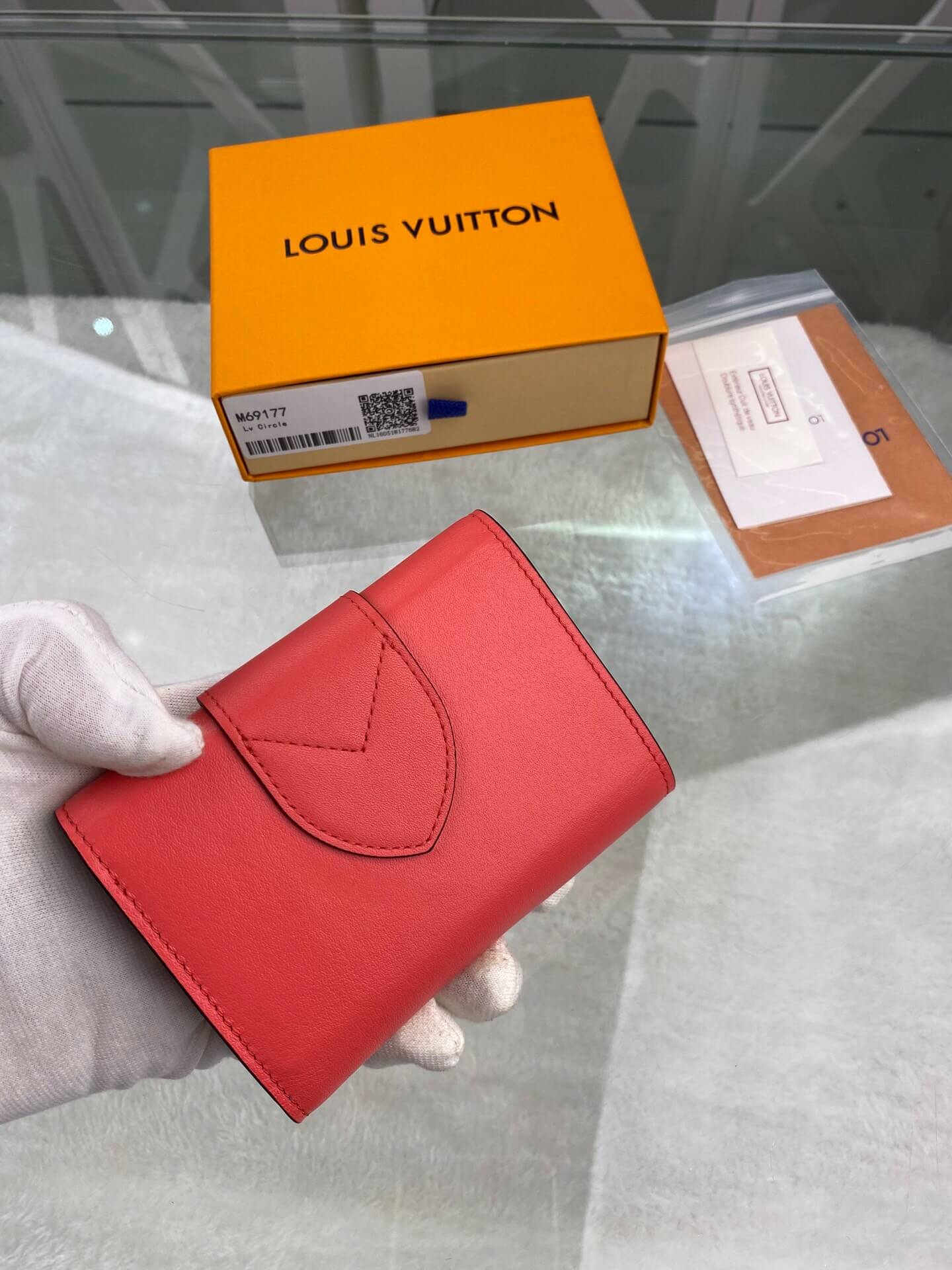 LOUIS-VUITTON--LV-PONT-9-COMPACT-WALLET-ROSE-DAHLIA-PINK-M69177-08 LOUIS VUITTON LV PONT 9 COMPACT WALLET ROSE DAHLIA PINK M69177 08