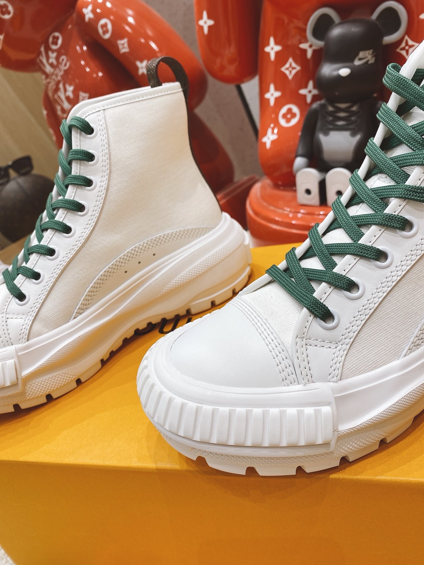 LOUIS VUITTON LV SQUAD SNEAKER BOOT 1A9411 07 LOUIS VUITTON LV SQUAD SNEAKER BOOT 1A9411 07