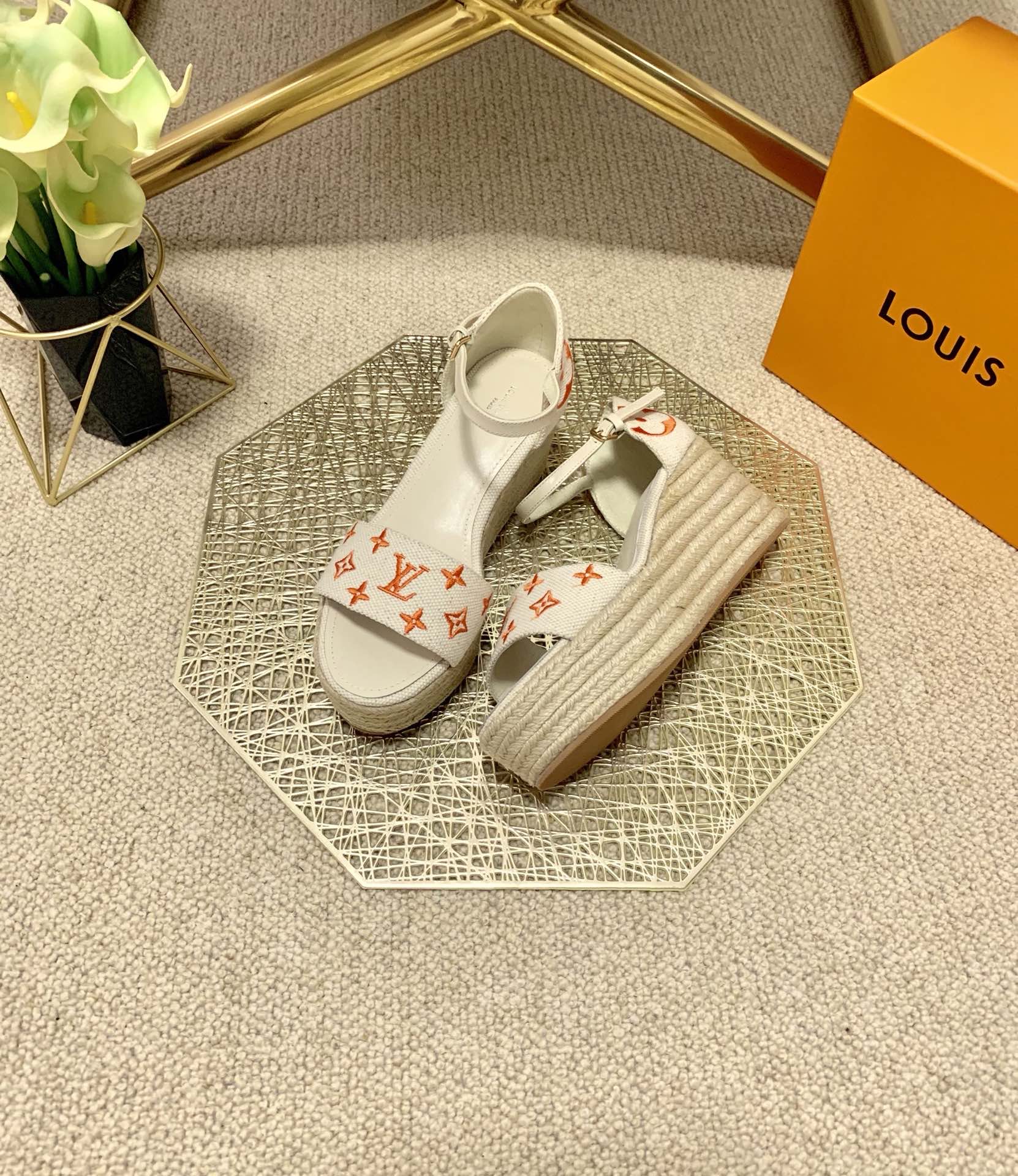 LOUIS-VUITTON-LV-STARBOARD-WEDGE-SANDAL-1A8GOI-04 LOUIS VUITTON LV STARBOARD WEDGE SANDAL 1A8GOI 04