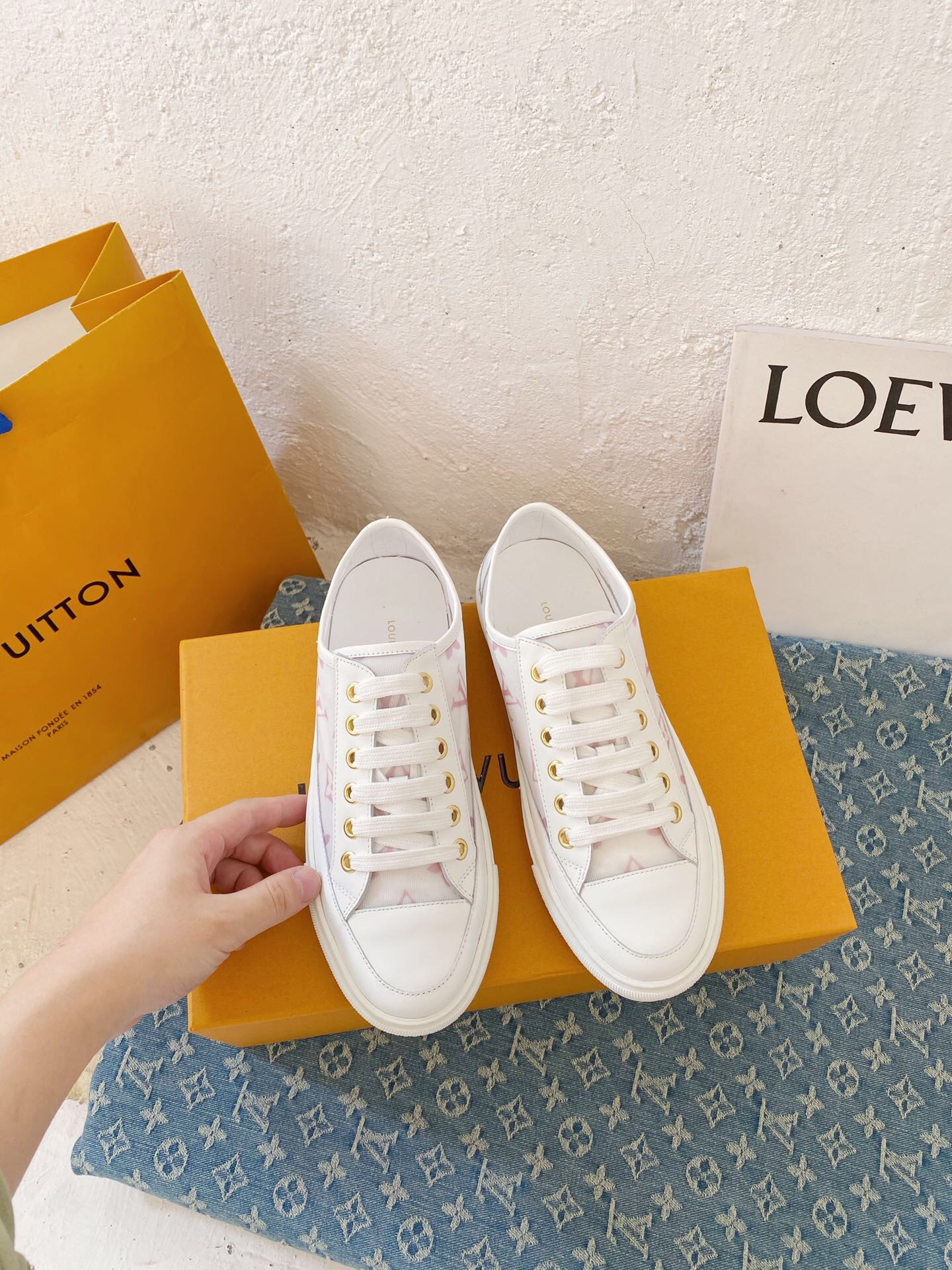 LOUIS-VUITTON-LV-STELLAR-SNEAKER-1A87EM-01 LOUIS VUITTON LV STELLAR SNEAKER 1A87EM 01