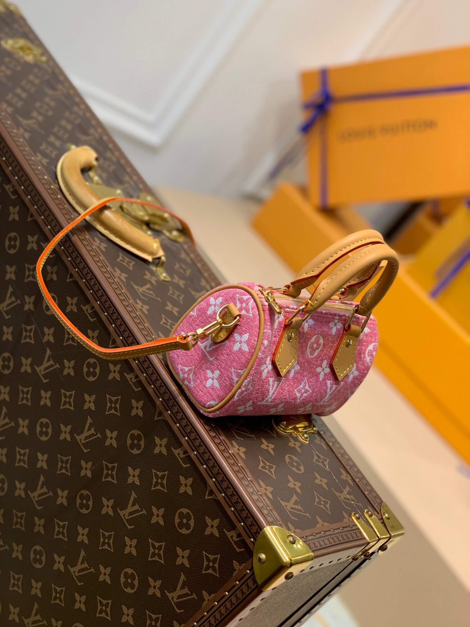 LOUIS VUITTON NANO SPEEDY HANDBAG PINK M81213 03 LOUIS VUITTON NANO SPEEDY HANDBAG PINK M81213 03