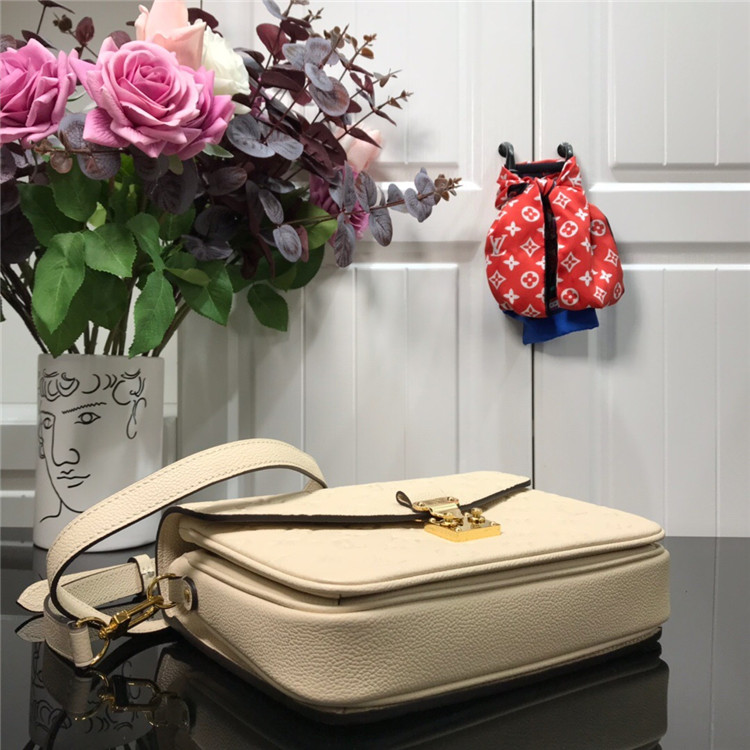 LOUIS-VUITTON-POCHETTE-MÉTIS-HANDBAG-WHITE-M44072-05 LOUIS VUITTON POCHETTE METIS HANDBAG WHITE M44072 05