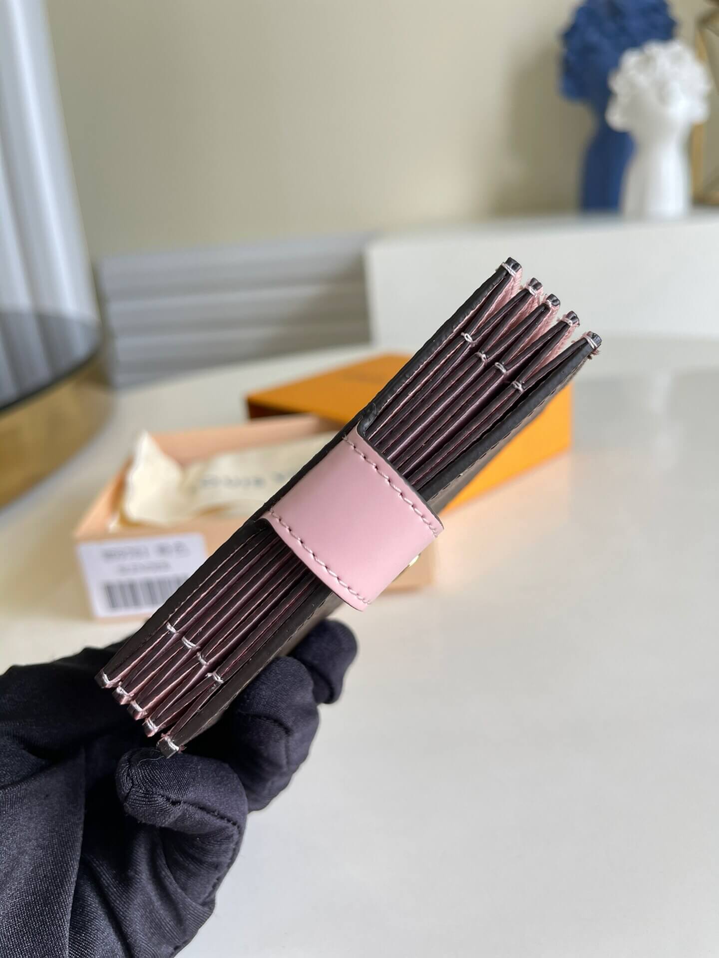 LOUIS-VUITTON-ROSE-BALLERINE-CARD-HOLDER-WALLET-M69761-02 LOUIS VUITTON ROSE BALLERINE CARD HOLDER WALLET M69761 02