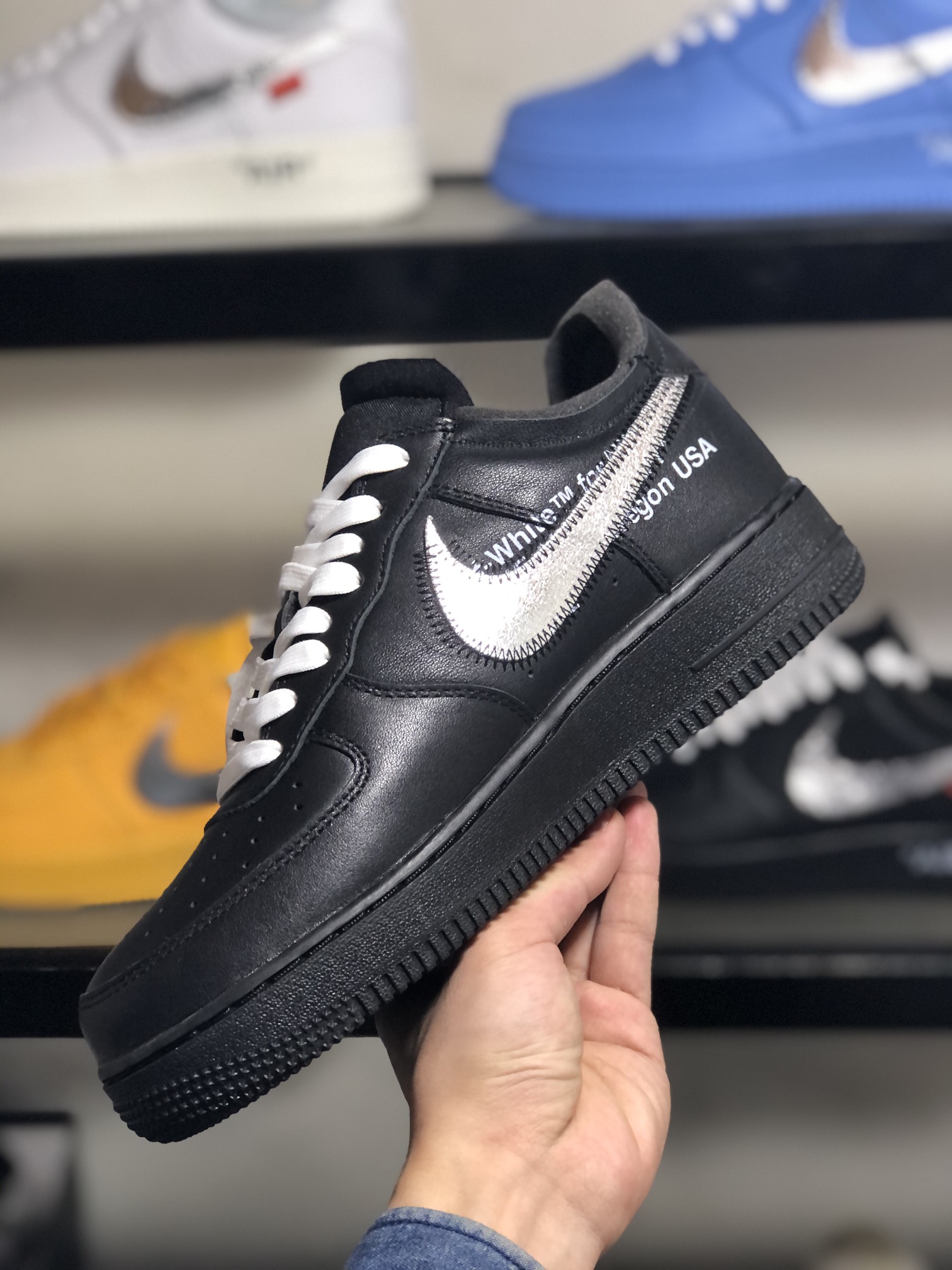 NIKE-AIR-FORCE-1-LOW-'07-VIRGIL-X-MOMA-BLACK-AV5210-001_2 NIKE AIR FORCE 1 LOW 07 VIRGIL X MOMA BLACK AV5210 001 2