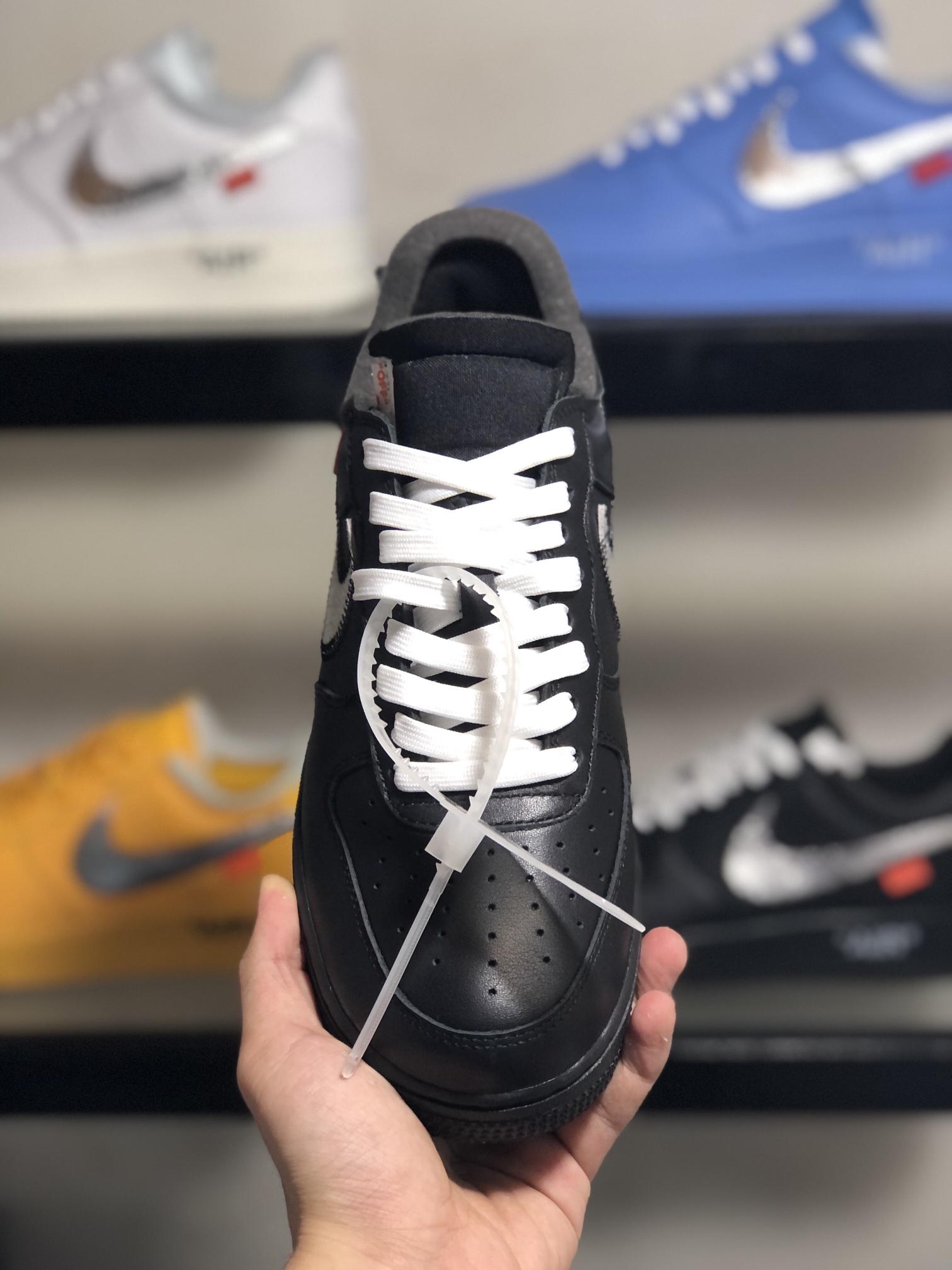 NIKE-AIR-FORCE-1-LOW-'07-VIRGIL-X-MOMA-BLACK-AV5210-001_4 NIKE AIR FORCE 1 LOW 07 VIRGIL X MOMA BLACK AV5210 001 4