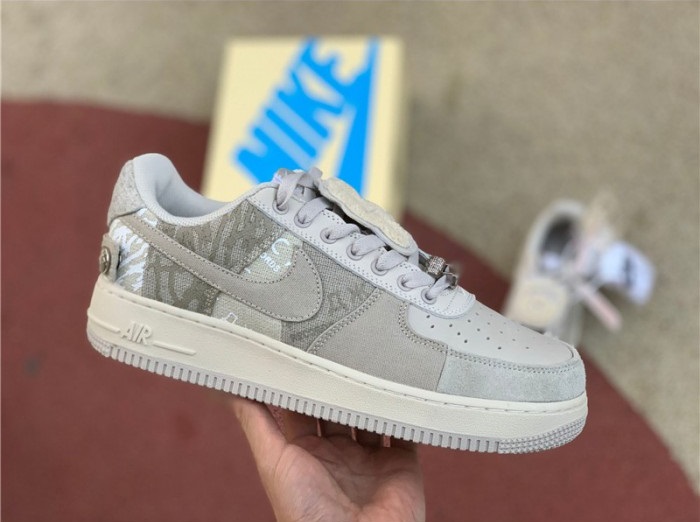 NIKE-AIR-FORCE-1-X-TRAVIS-SCOTT-GREY-WHITE-CN2405-902_2 NIKE AIR FORCE 1 X TRAVIS SCOTT GREY WHITE CN2405 902 2