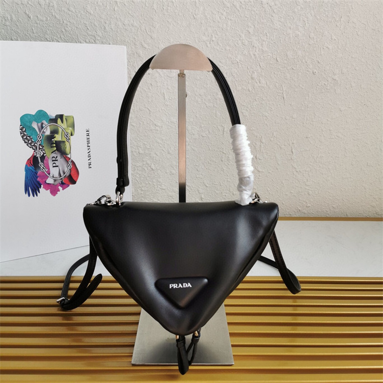 PADDED-NAPPA-LEATHER-HANDBAG-BLACK-1BA315_2DX8_F0002_V_OOO-01 PADDED NAPPA LEATHER HANDBAG BLACK 1BA315 2DX8 F0002 V OOO 01