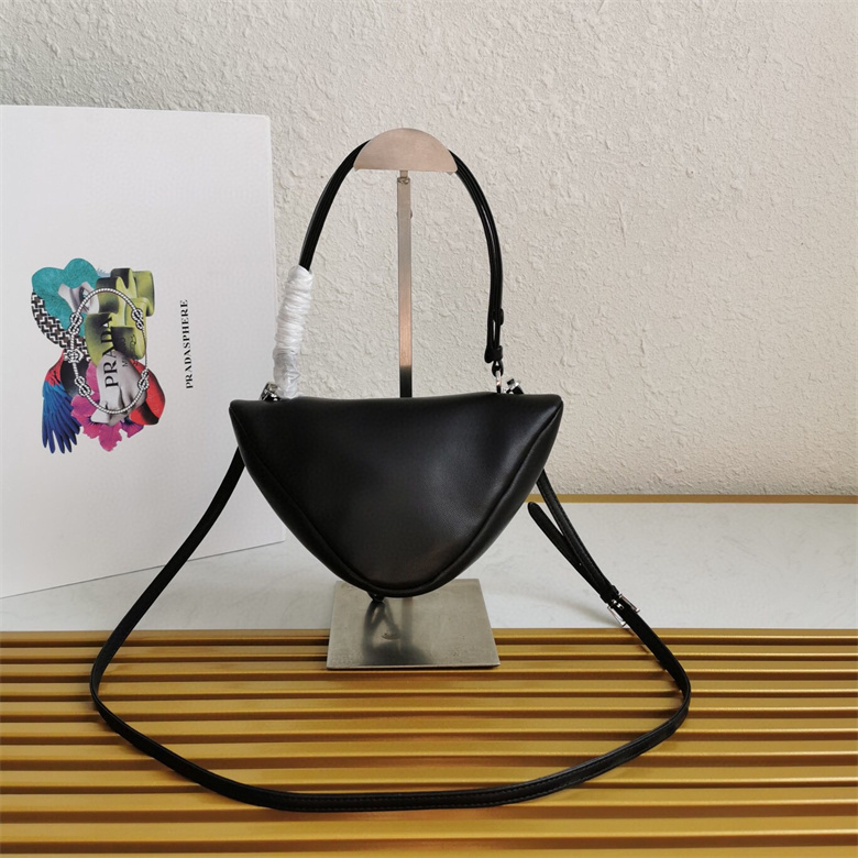 PADDED-NAPPA-LEATHER-HANDBAG-BLACK-1BA315_2DX8_F0002_V_OOO-05 PADDED NAPPA LEATHER HANDBAG BLACK 1BA315 2DX8 F0002 V OOO 05