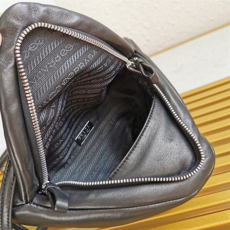 PADDED-NAPPA-LEATHER-HANDBAG-BLACK-1BA315_2DX8_F0002_V_OOO-09 PADDED NAPPA LEATHER HANDBAG BLACK 1BA315 2DX8 F0002 V OOO 09