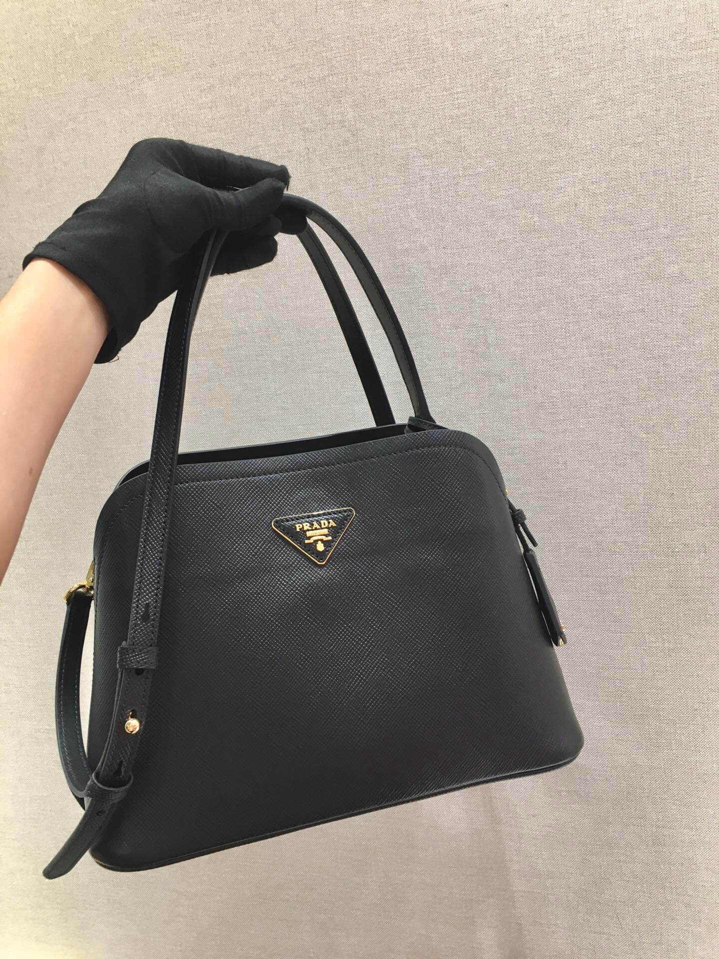 PRADA-MEDIUM-SAFFIANO-LEATHER-PRADA-MATINÉE-BAG-BLACK-1BA282_2ERX_F0002_V_MOE-09 PRADA MEDIUM SAFFIANO LEATHER PRADA MATINEE BAG BLACK 1BA282 2ERX F0002 V MOE 09