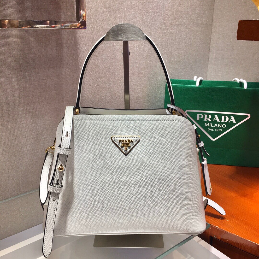 PRADA-MEDIUM-SAFFIANO-LEATHER-PRADA-MATINÉE-BAG-WHITE-1BA282_2ERX_F0009_V_MOE-01 PRADA MEDIUM SAFFIANO LEATHER PRADA MATINEE BAG WHITE 1BA282 2ERX F0009 V MOE 01