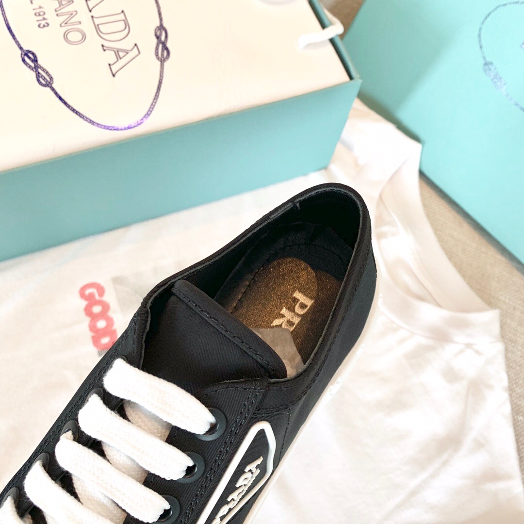 PRADA-NYLON-GABARDINE-SNEAKERS-BLACK-1E260M_MMS_F0632_F_050-07 PRADA NYLON GABARDINE SNEAKERS BLACK 1E260M MMS F0632 F 050 07