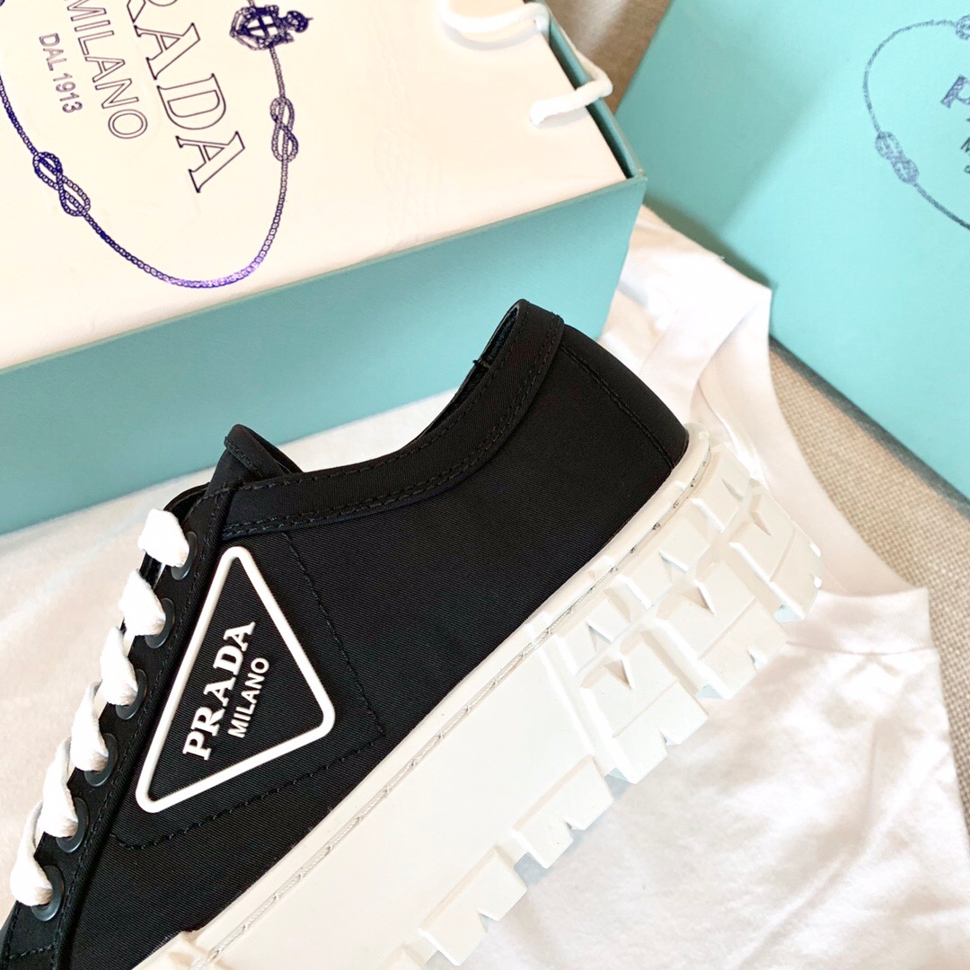 PRADA-NYLON-GABARDINE-SNEAKERS-BLACK-1E260M_MMS_F0632_F_050-08 PRADA NYLON GABARDINE SNEAKERS BLACK 1E260M MMS F0632 F 050 08