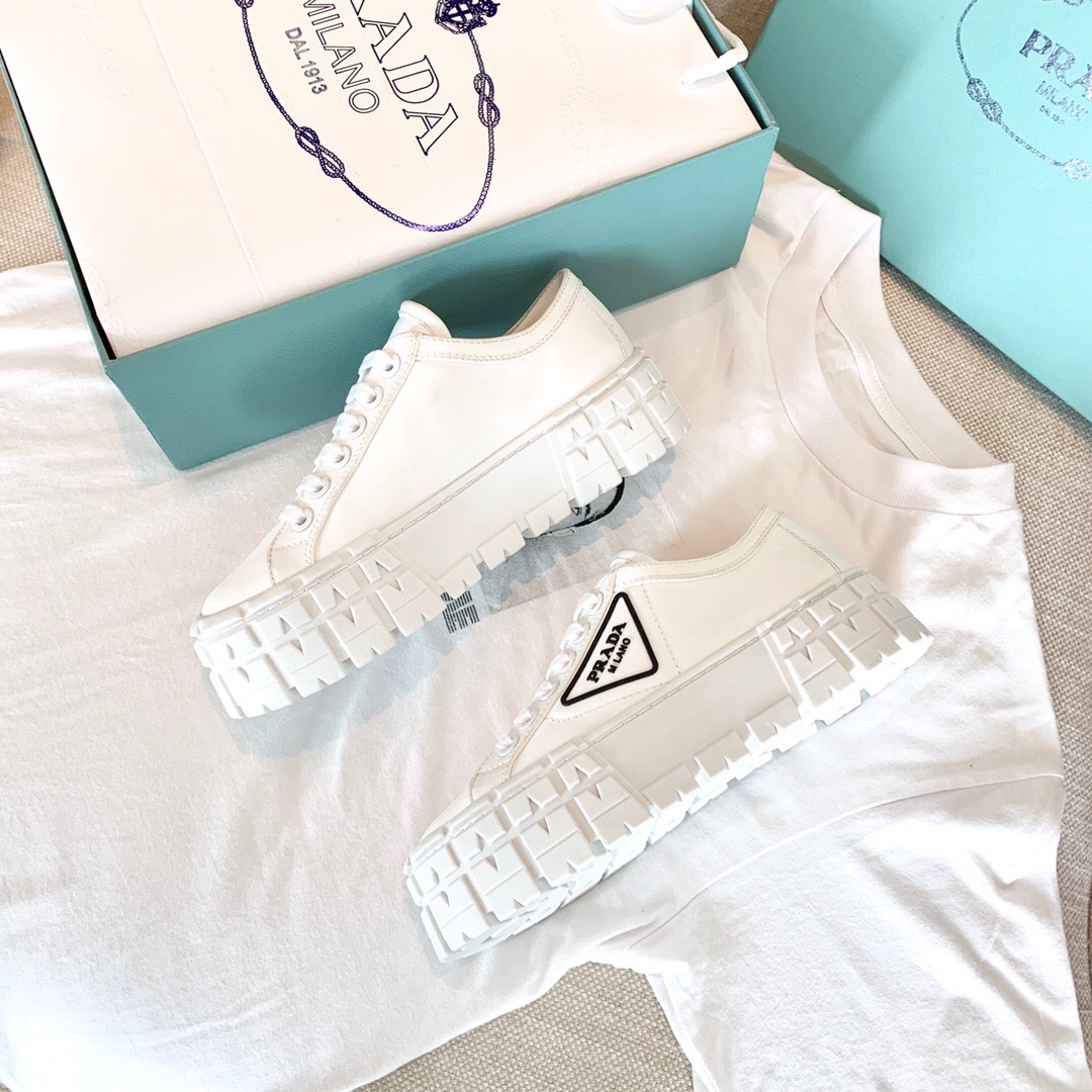 PRADA-NYLON-GABARDINE-SNEAKERS-WHITE-1E260M_MMS_F0964_F_050-04 PRADA NYLON GABARDINE SNEAKERS WHITE 1E260M MMS F0964 F 050 04