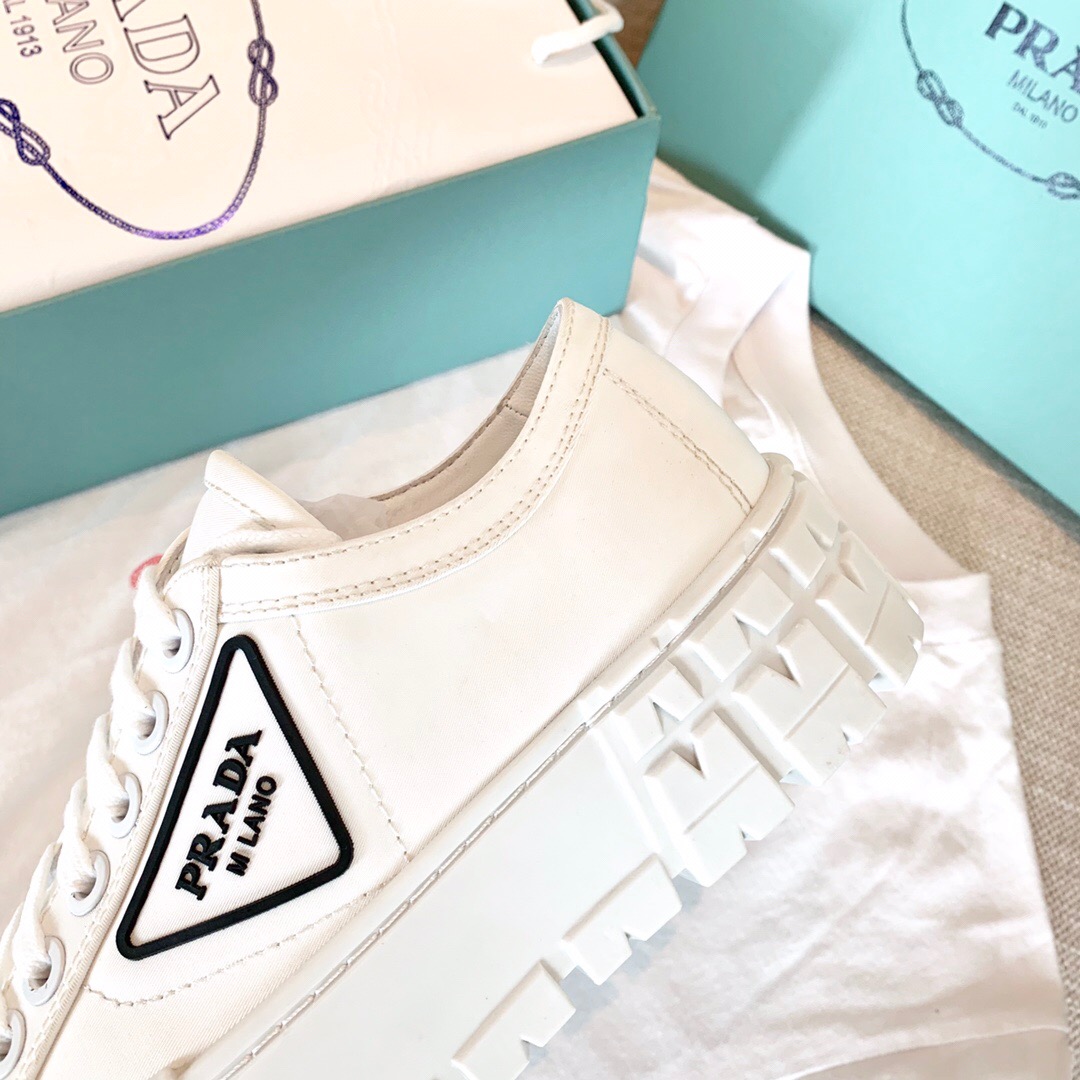 PRADA-NYLON-GABARDINE-SNEAKERS-WHITE-1E260M_MMS_F0964_F_050-08 PRADA NYLON GABARDINE SNEAKERS WHITE 1E260M MMS F0964 F 050 08