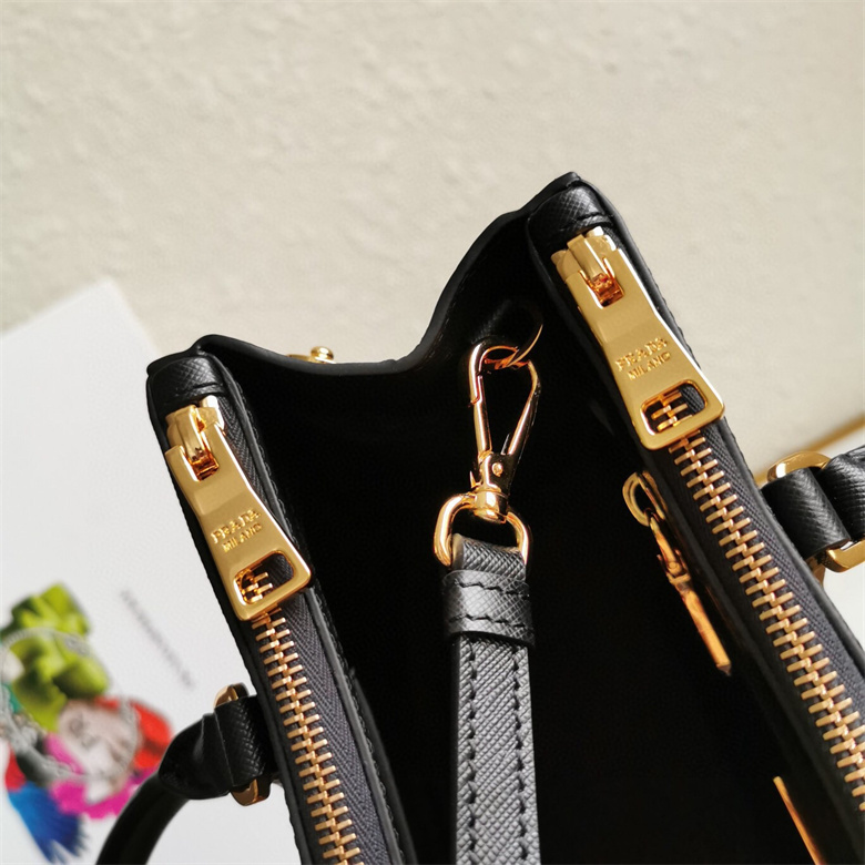 PRADA-PRADA-GALLERIA-SAFFIANO-LEATHER-MEDIUM-BAG-BLACK-1BA863_NZV_F0002_V_OOO-07 PRADA PRADA GALLERIA SAFFIANO LEATHER MEDIUM BAG BLACK 1BA863 NZV F0002 V OOO 07