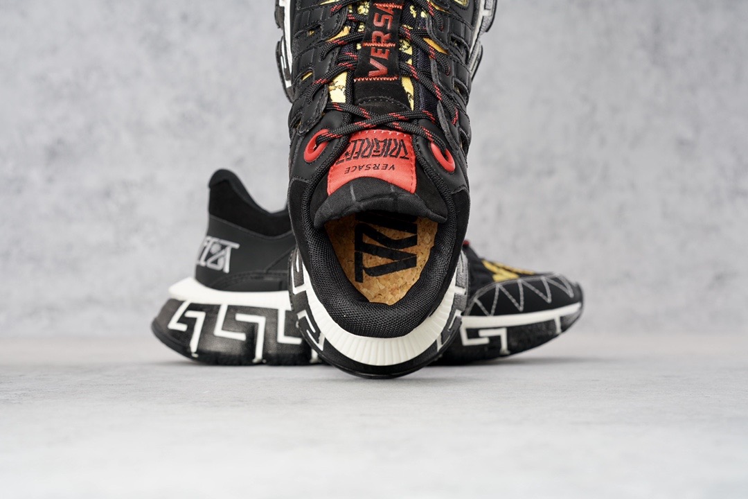 VERSACE-TRIGRECA-TRAINERS-PRINT-DSU8094-D15TCG_D4D-03 VERSACE TRIGRECA TRAINERS PRINT DSU8094 D15TCG D4D 03