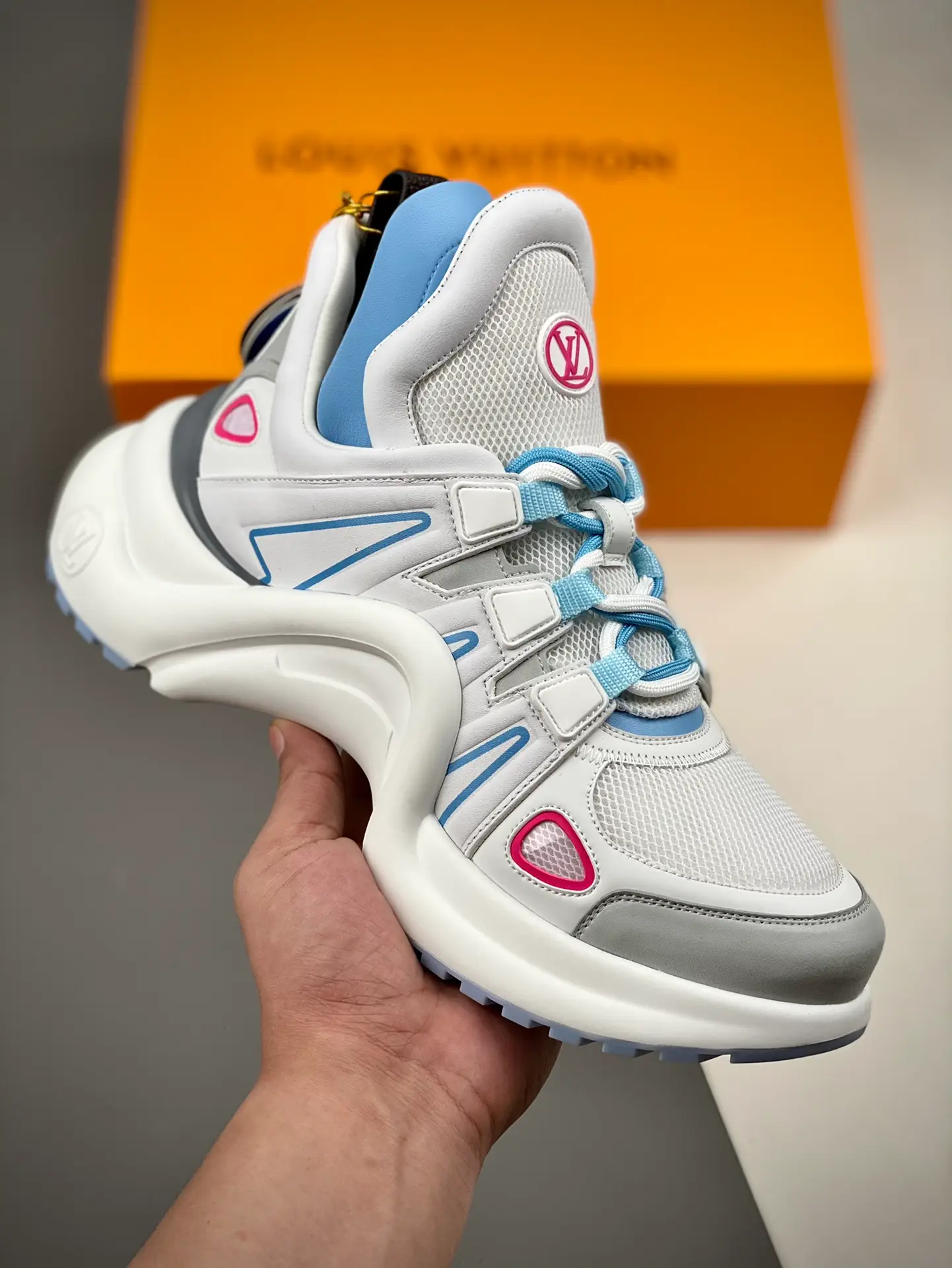 louis-vuitton-lv-archlight-sneaker-shoes-1A951J_1 louis vuitton lv archlight sneaker shoes 1A951J 1