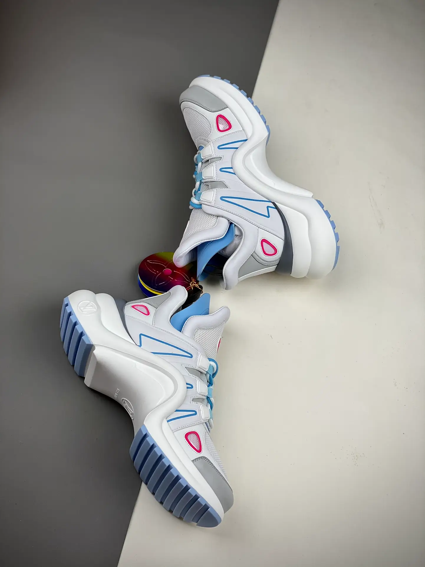 louis-vuitton-lv-archlight-sneaker-shoes-1A951J_8 louis vuitton lv archlight sneaker shoes 1A951J 8