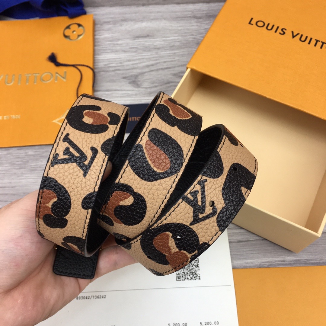 louis-vuitton-lv-iconic-30mm-reversible-belt-monogram-empreinte-leather-belts-M0393W-0 louis vuitton lv iconic 30mm reversible belt monogram empreinte leather belts M0393W 0