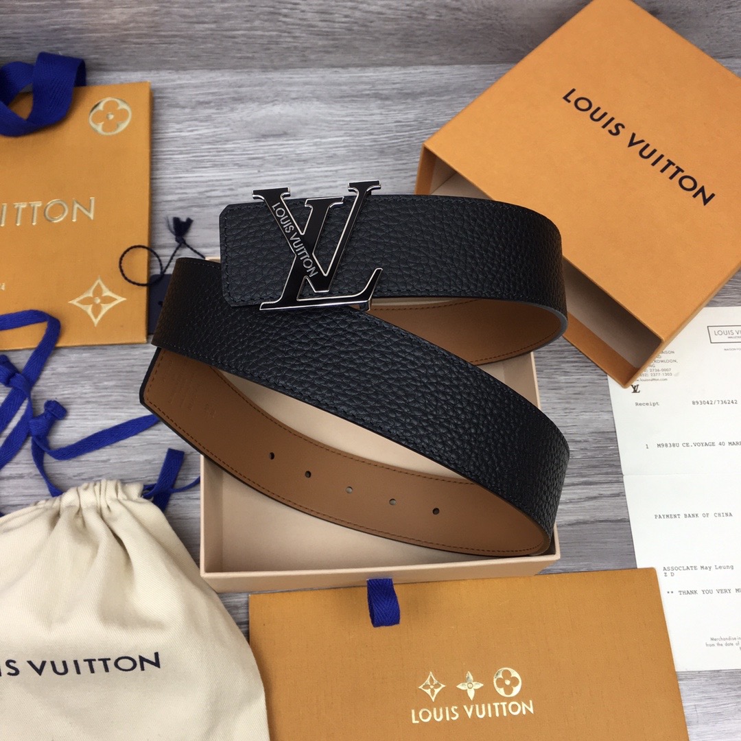 louis-vuitton-lv-initials-40-mm-reversible-belt-taurillon-leather-belts-M0344T-01 louis vuitton lv initials 40 mm reversible belt taurillon leather belts M0344T 01