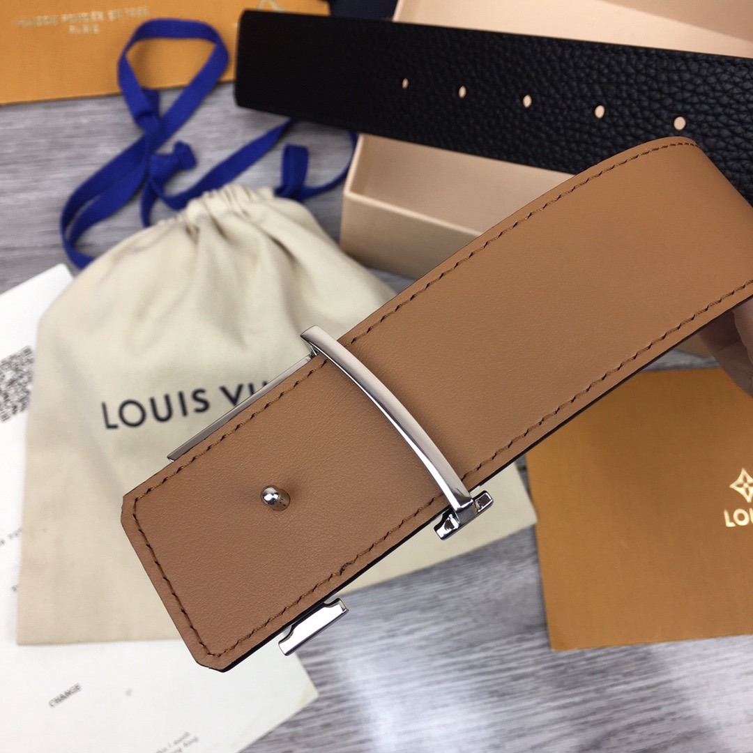 louis-vuitton-lv-initials-40-mm-reversible-belt-taurillon-leather-belts-M0344T-05 louis vuitton lv initials 40 mm reversible belt taurillon leather belts M0344T 05