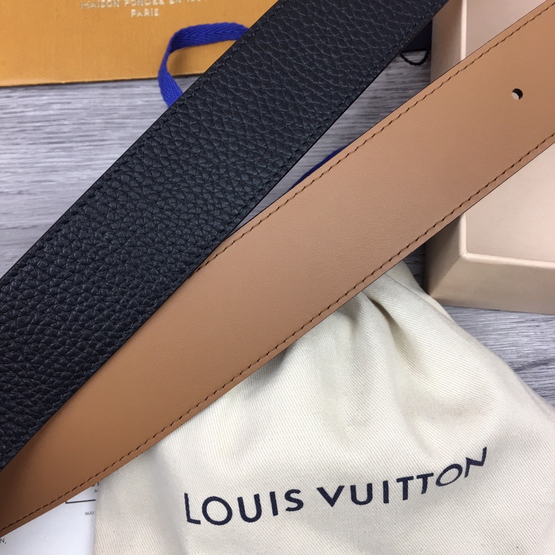 louis-vuitton-lv-initials-40-mm-reversible-belt-taurillon-leather-belts-M0344T-06 louis vuitton lv initials 40 mm reversible belt taurillon leather belts M0344T 06