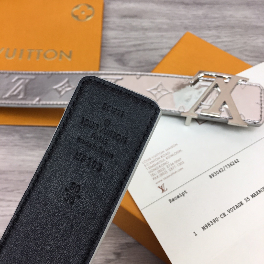 louis-vuitton-lv-initials-lv-mirror-mirror-40mm-reversible-belt-monogram-miroir-belts-MP303U-05 louis vuitton lv initials lv mirror mirror 40mm reversible belt monogram miroir belts MP303U 05