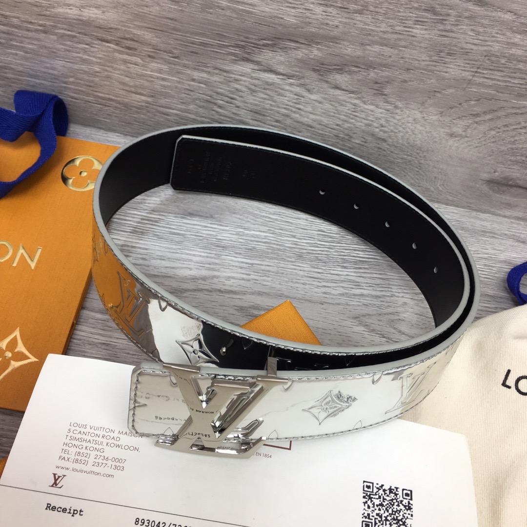 louis-vuitton-lv-initials-lv-mirror-mirror-40mm-reversible-belt-monogram-miroir-belts-MP303U-07 louis vuitton lv initials lv mirror mirror 40mm reversible belt monogram miroir belts MP303U 07