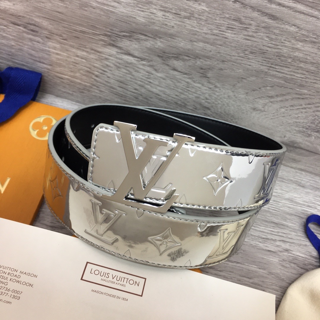 louis-vuitton-lv-initials-lv-mirror-mirror-40mm-reversible-belt-monogram-miroir-belts-MP303U-08 louis vuitton lv initials lv mirror mirror 40mm reversible belt monogram miroir belts MP303U 08