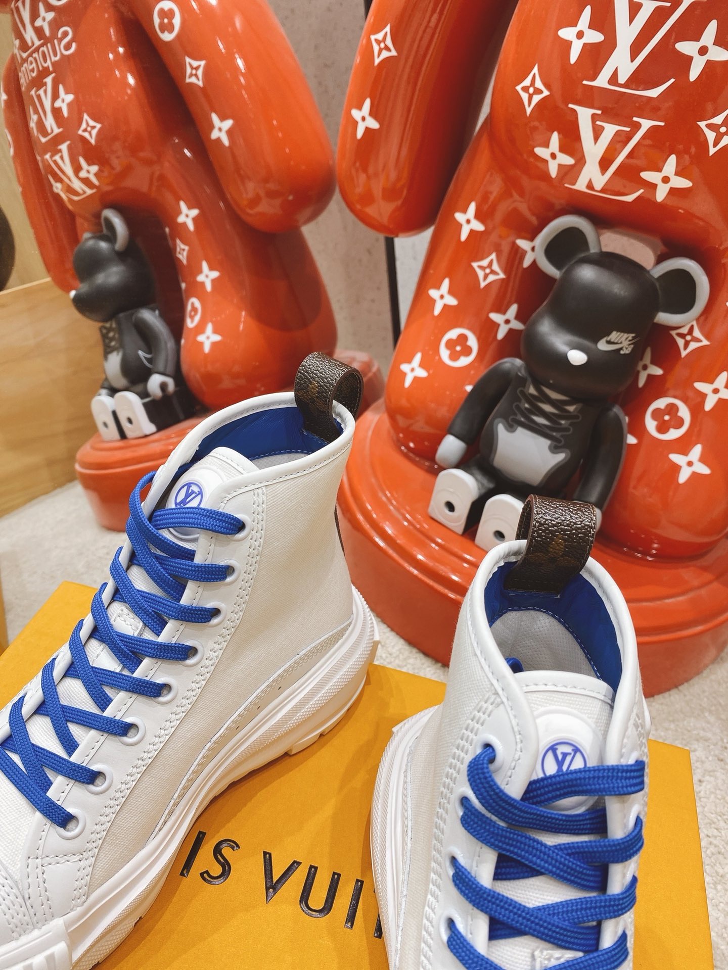 louis-vuitton-lv-squad-trainer-boots-shoes-1A940L-09 louis vuitton lv squad trainer boots shoes 1A940L 09