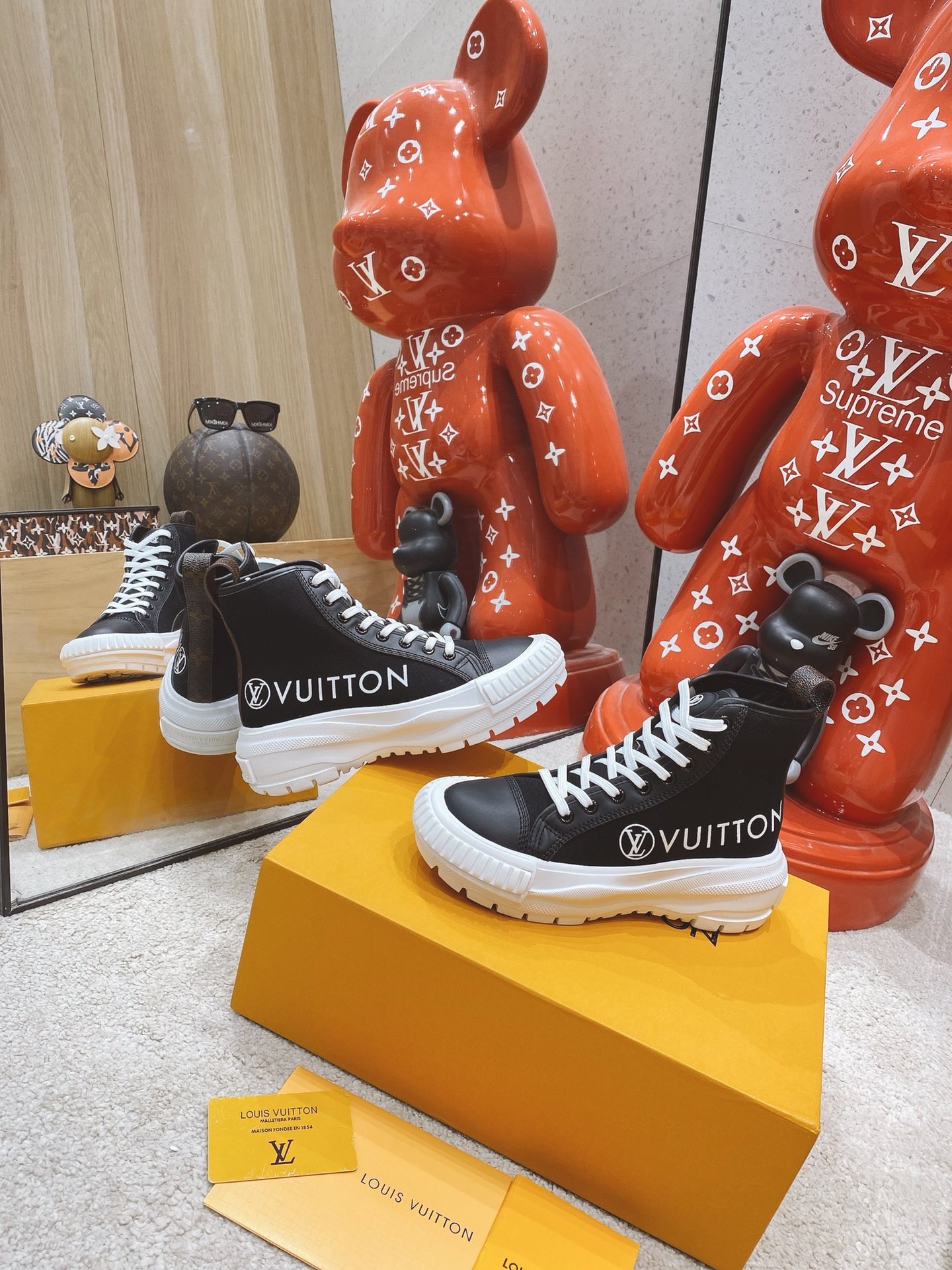 louis-vuitton-lv-squad-trainer-boots-shoes-1A96EW-04 louis vuitton lv squad trainer boots shoes 1A96EW 04